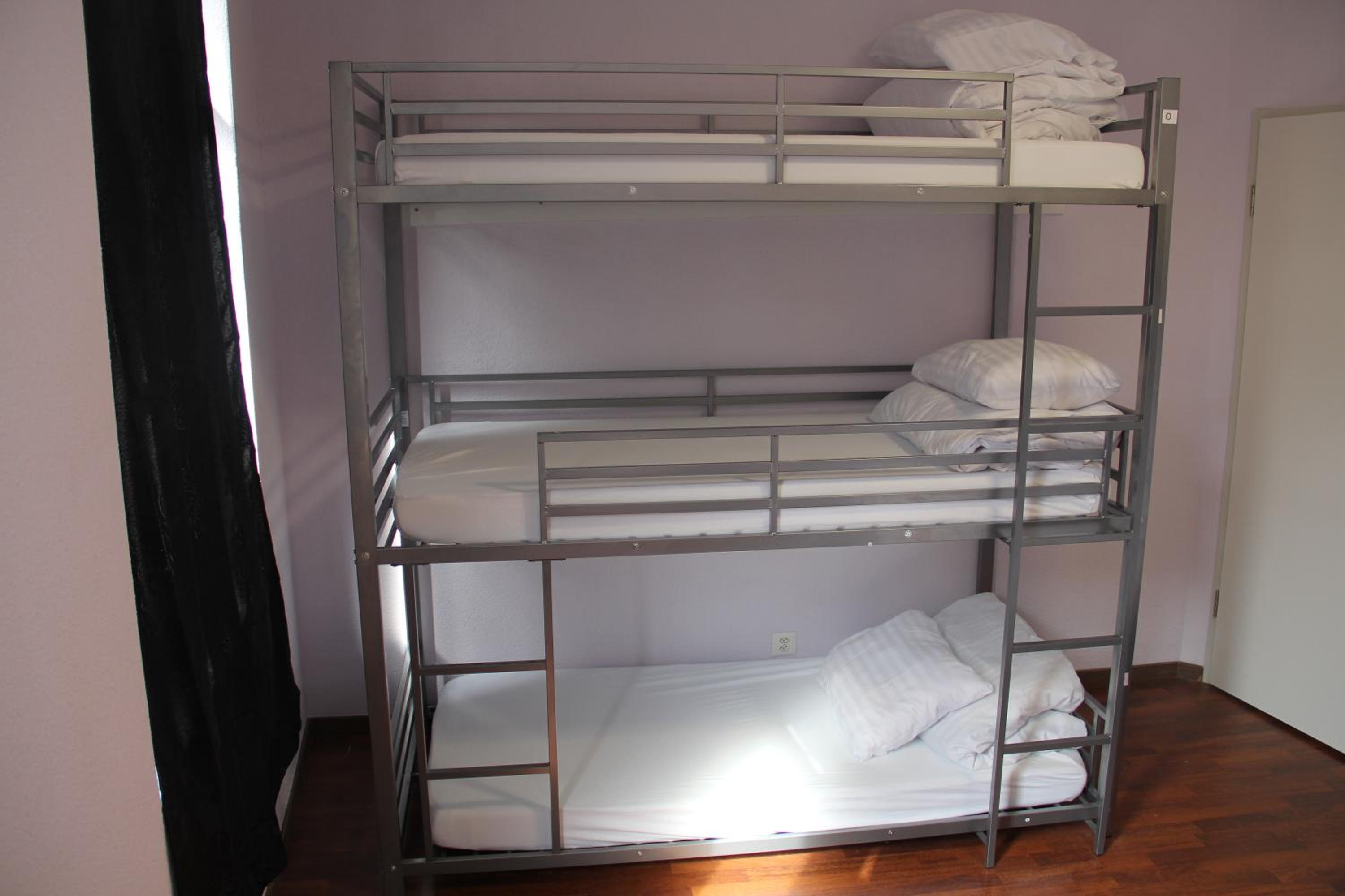 Stay2Night City Center Hostel