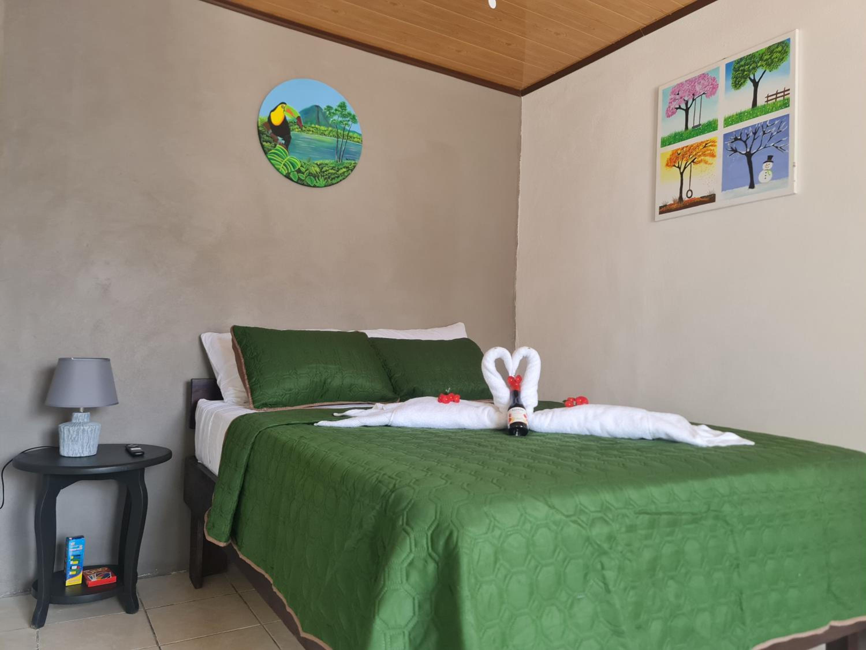 Cabinas Guayabón #4, AC, La Fortuna Volcán Arenal