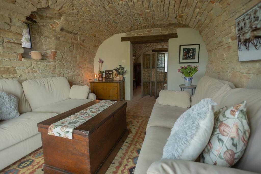 Villa Del Martello Piemonte with pool!