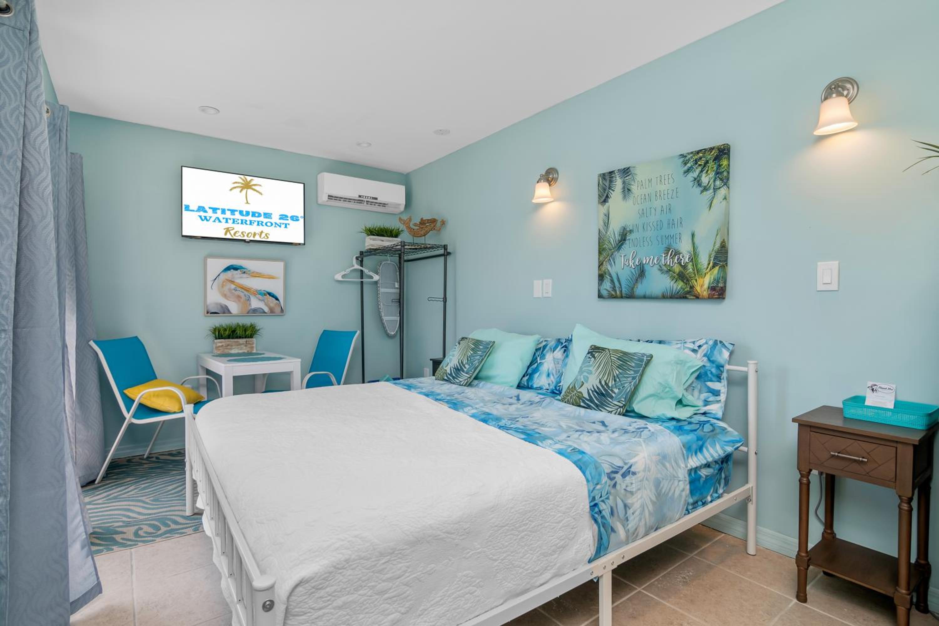Latitude 26 Waterfront Boutique Resort - Bonita Springs