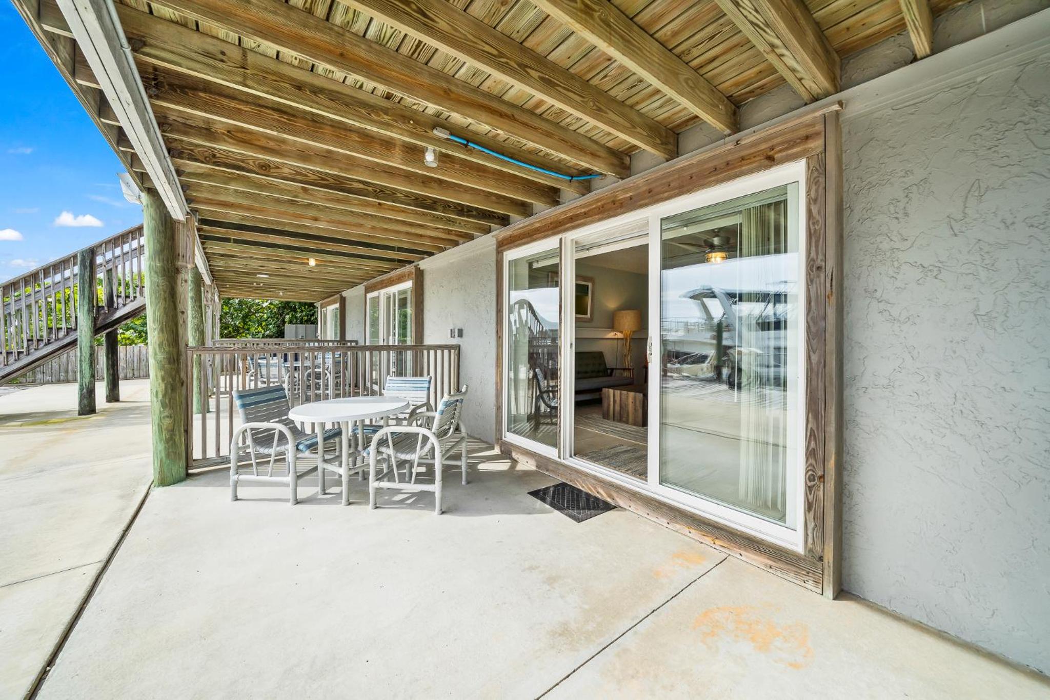 Sebastian Saltwater Lodge view 4