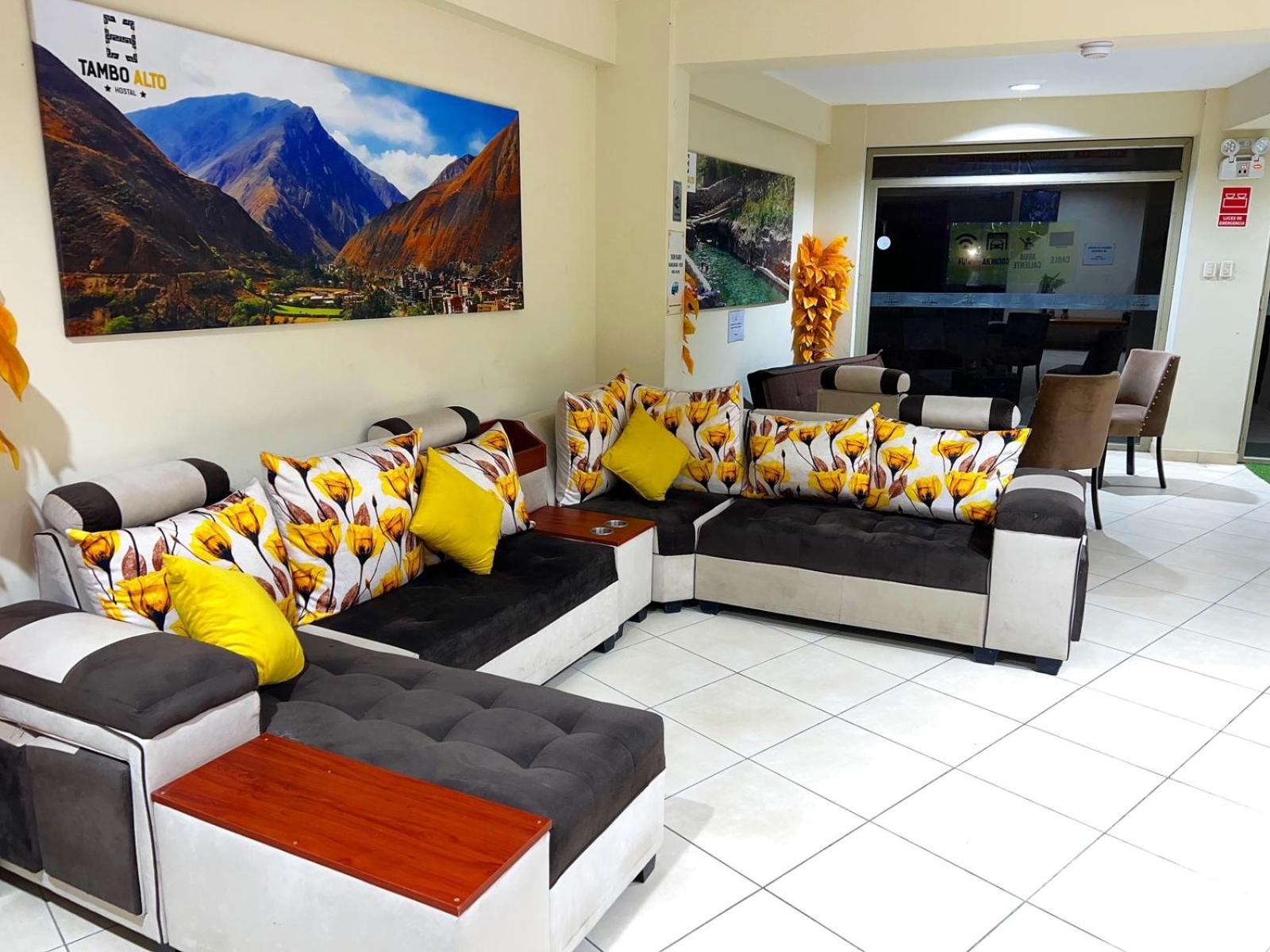 Hostal Tambo Alto view 5