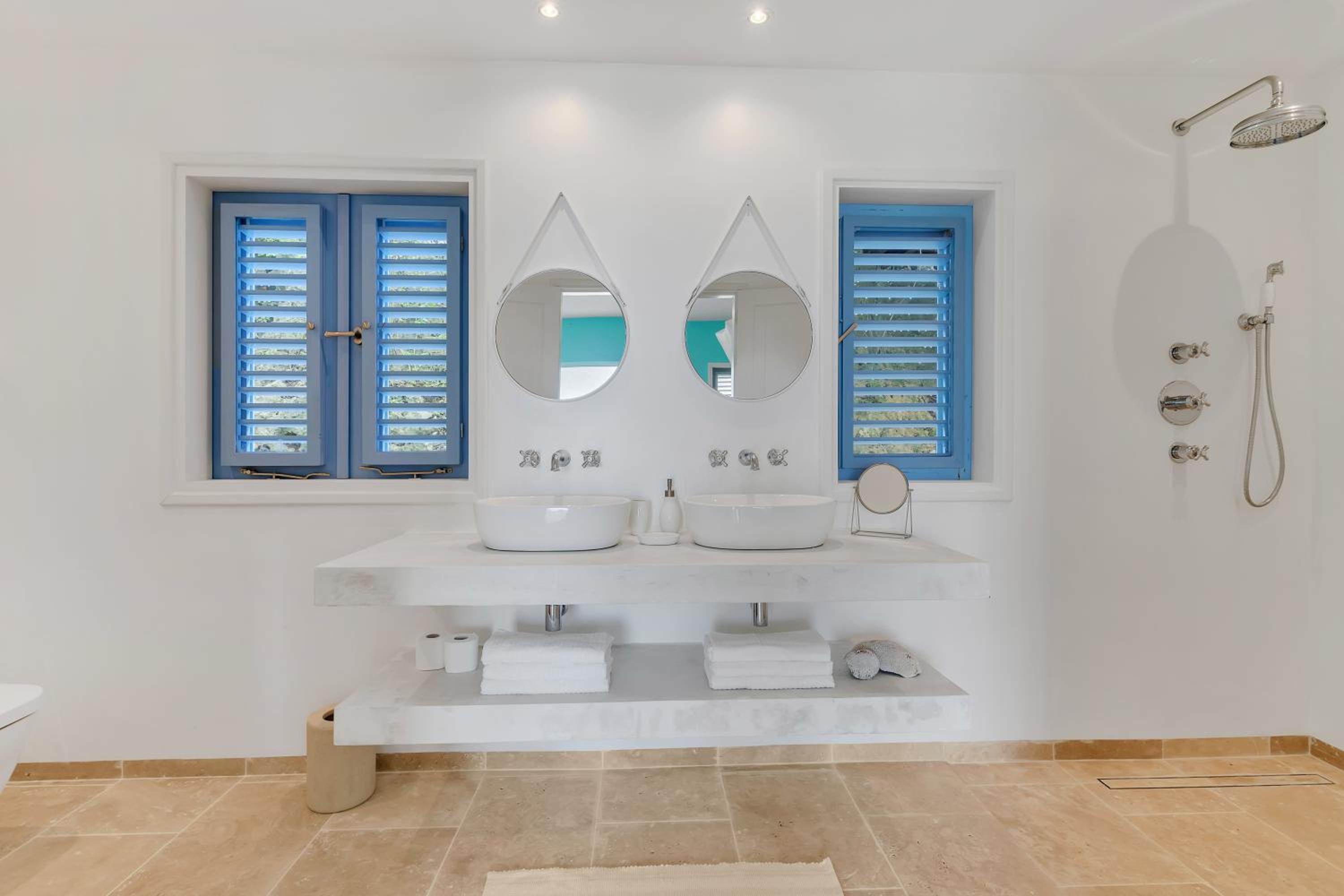 Villa Shores 32