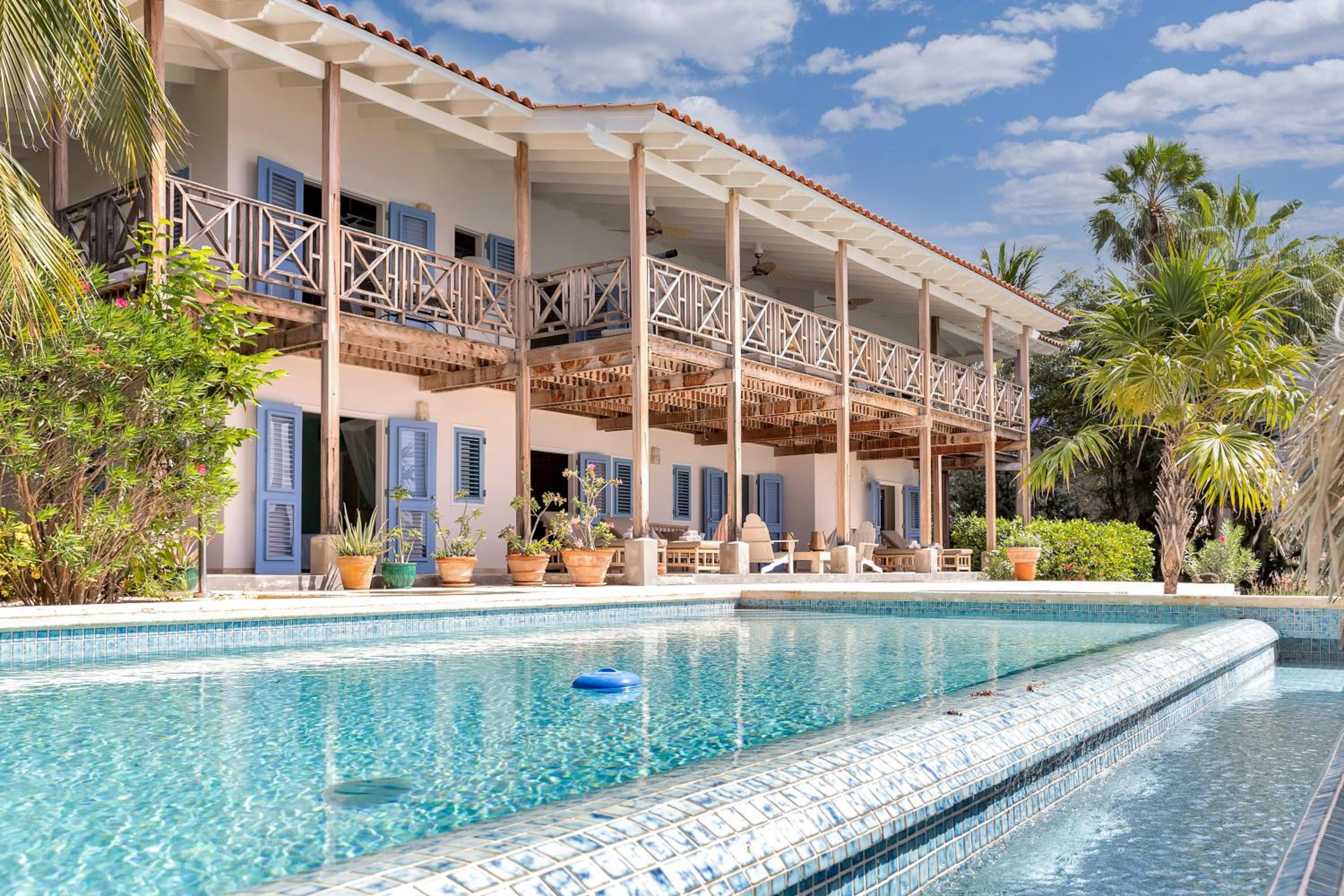 Villa Shores 32