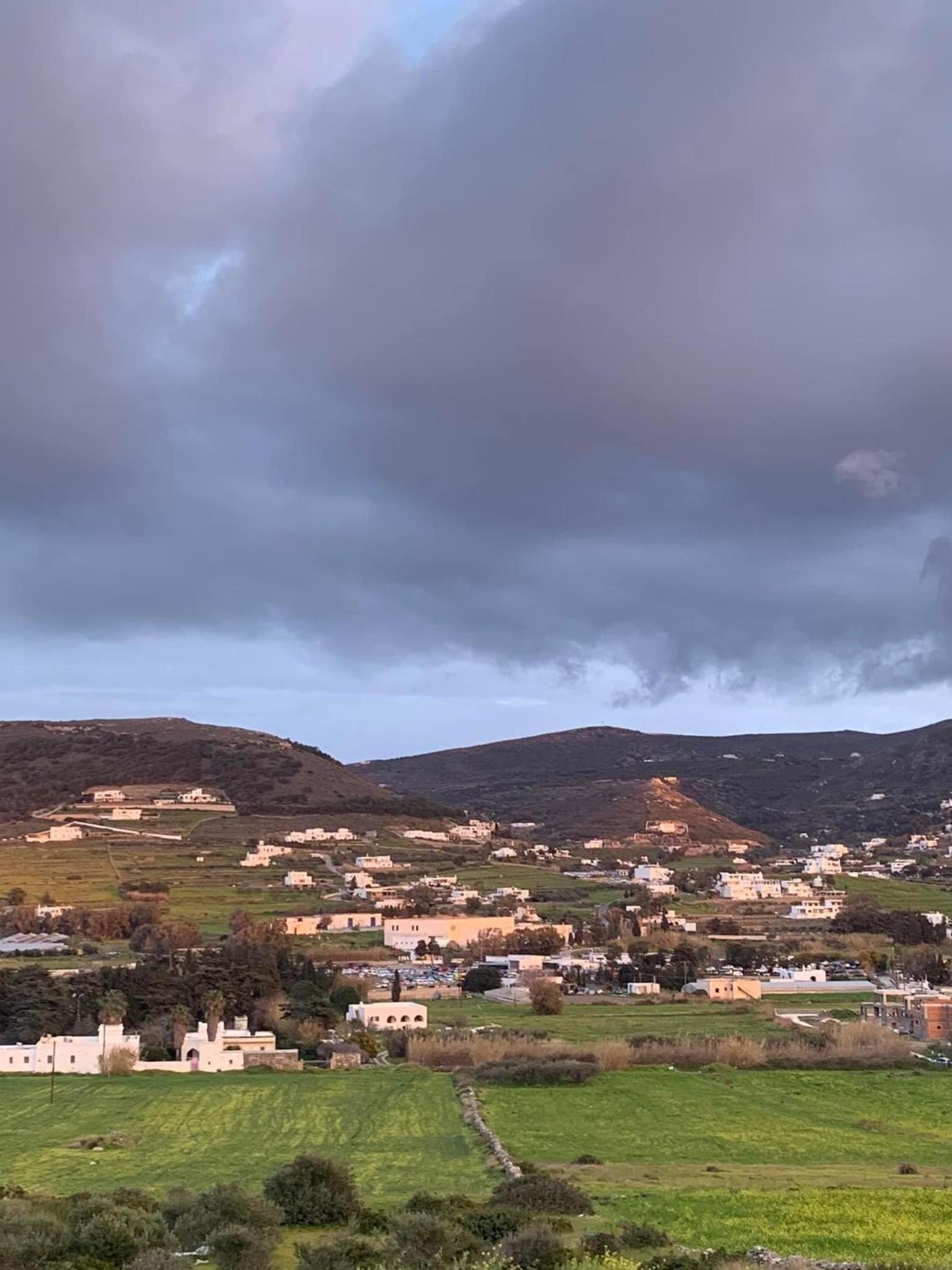 Aegean Overlook Studios en Parikia
