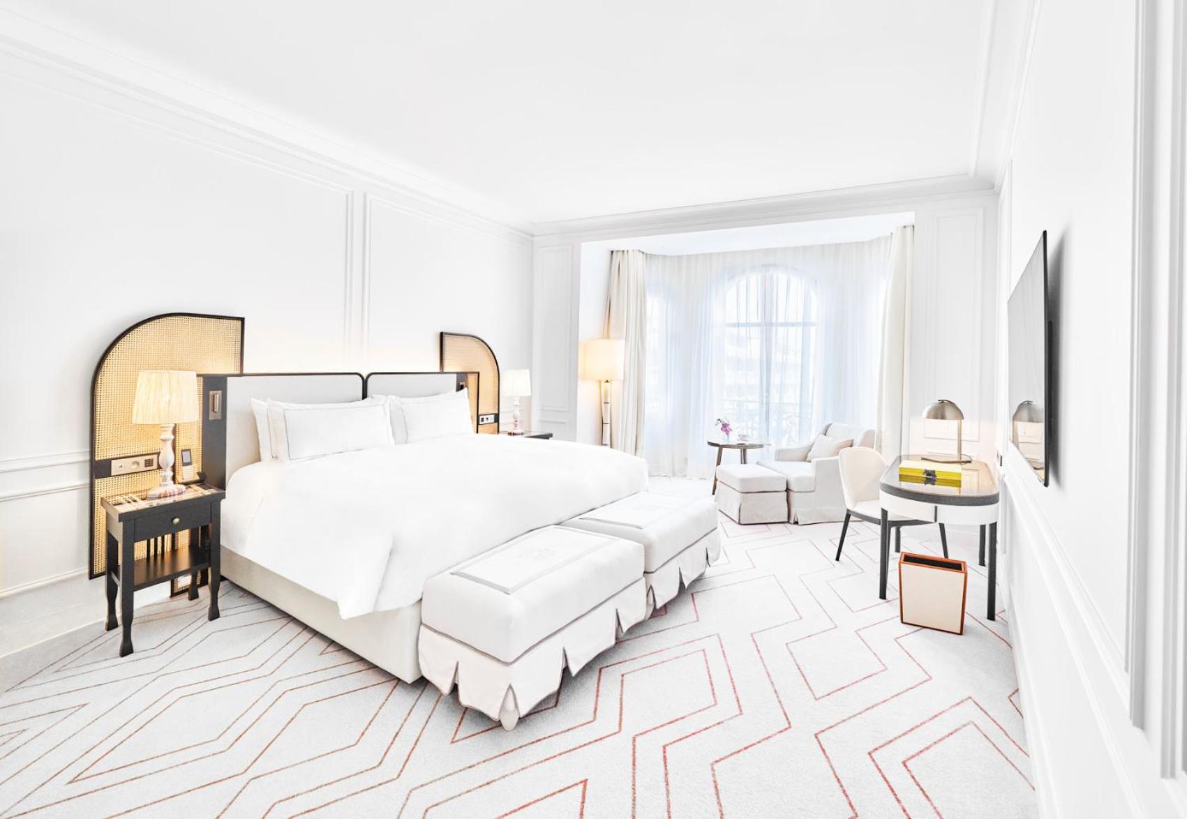 Carlton Cannes, a Regent Hotel-2