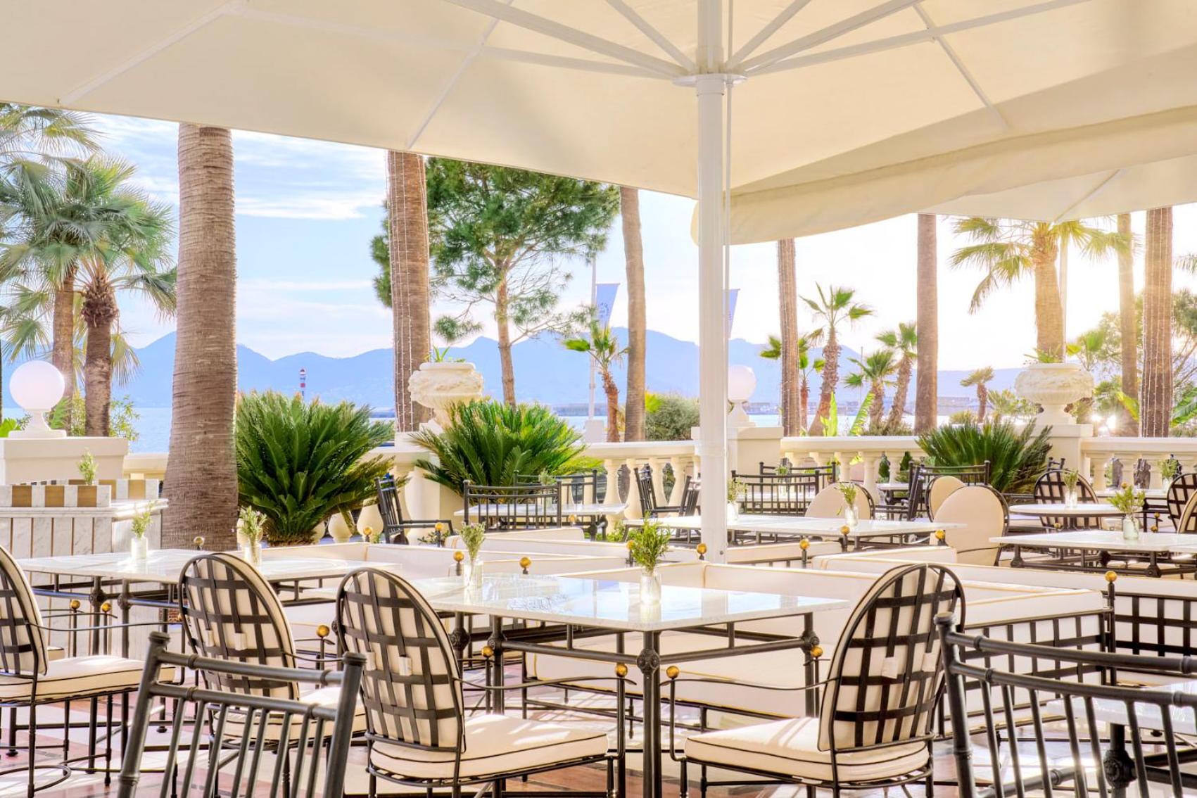 Carlton Cannes, a Regent Hotel-3