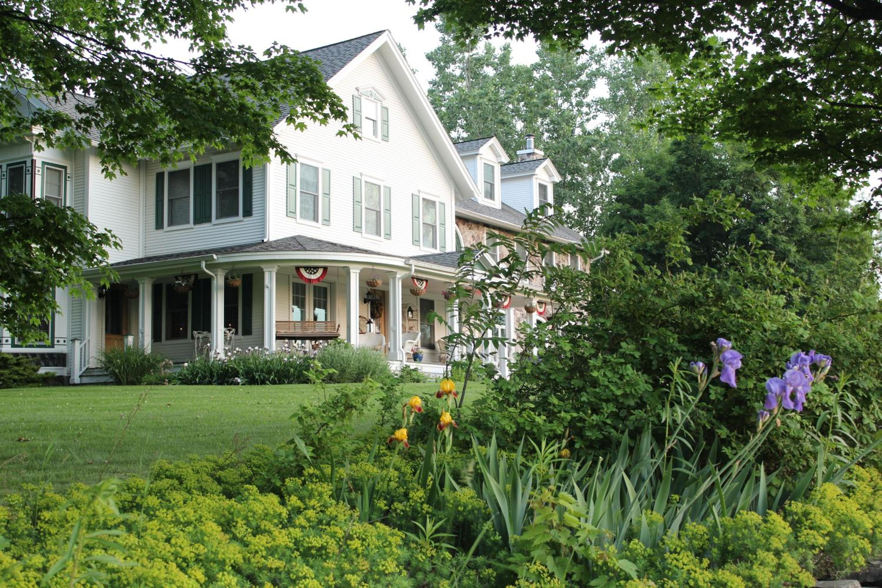 Maple Shade Bed & Breakfast