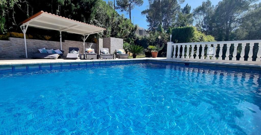 Wonderful Villa, Heated Pool, Near Beautiful Xàtiva Town view 3