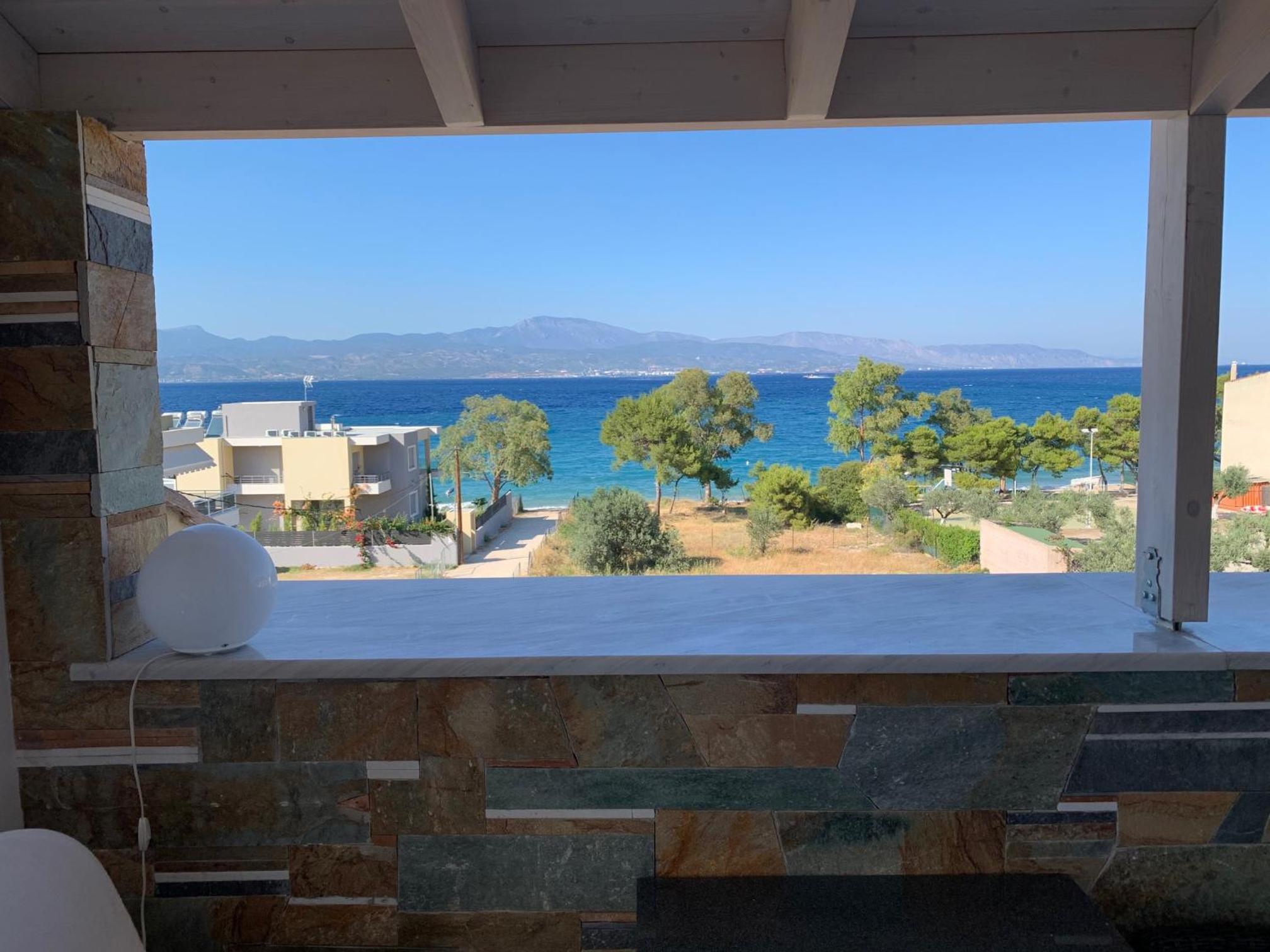 LIVAS Almyri seafront flat