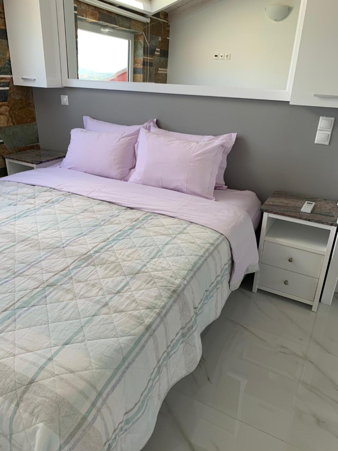 LIVAS Almyri seafront flat