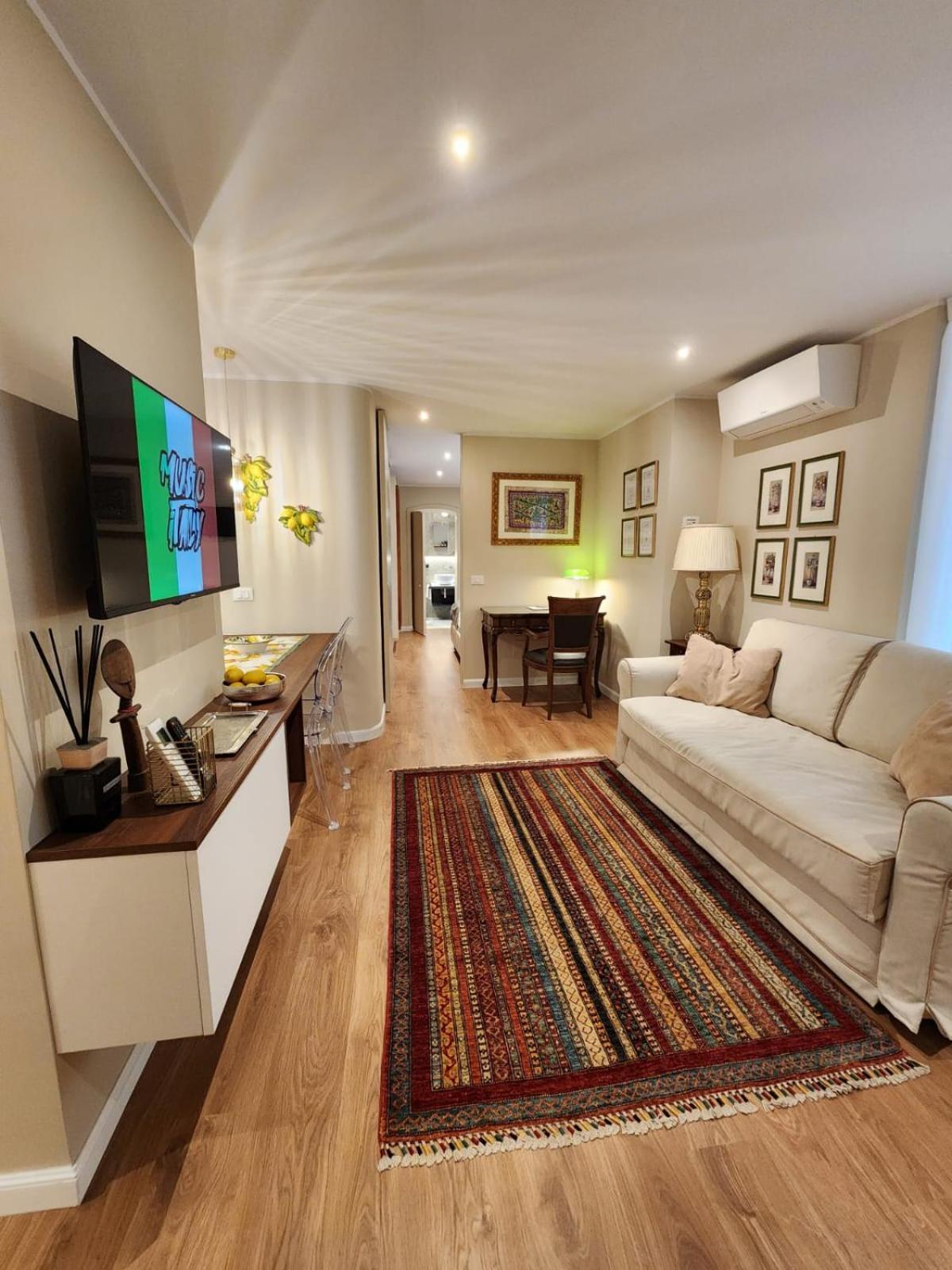 Charming stay in Roma - Luxury Holiday Apartment