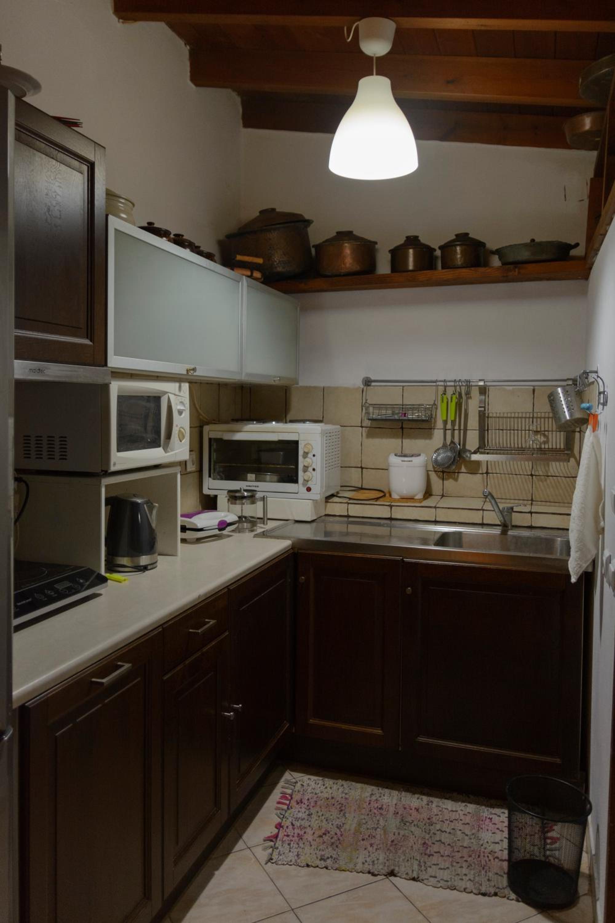 Bardis' Wooden Family Loft House
