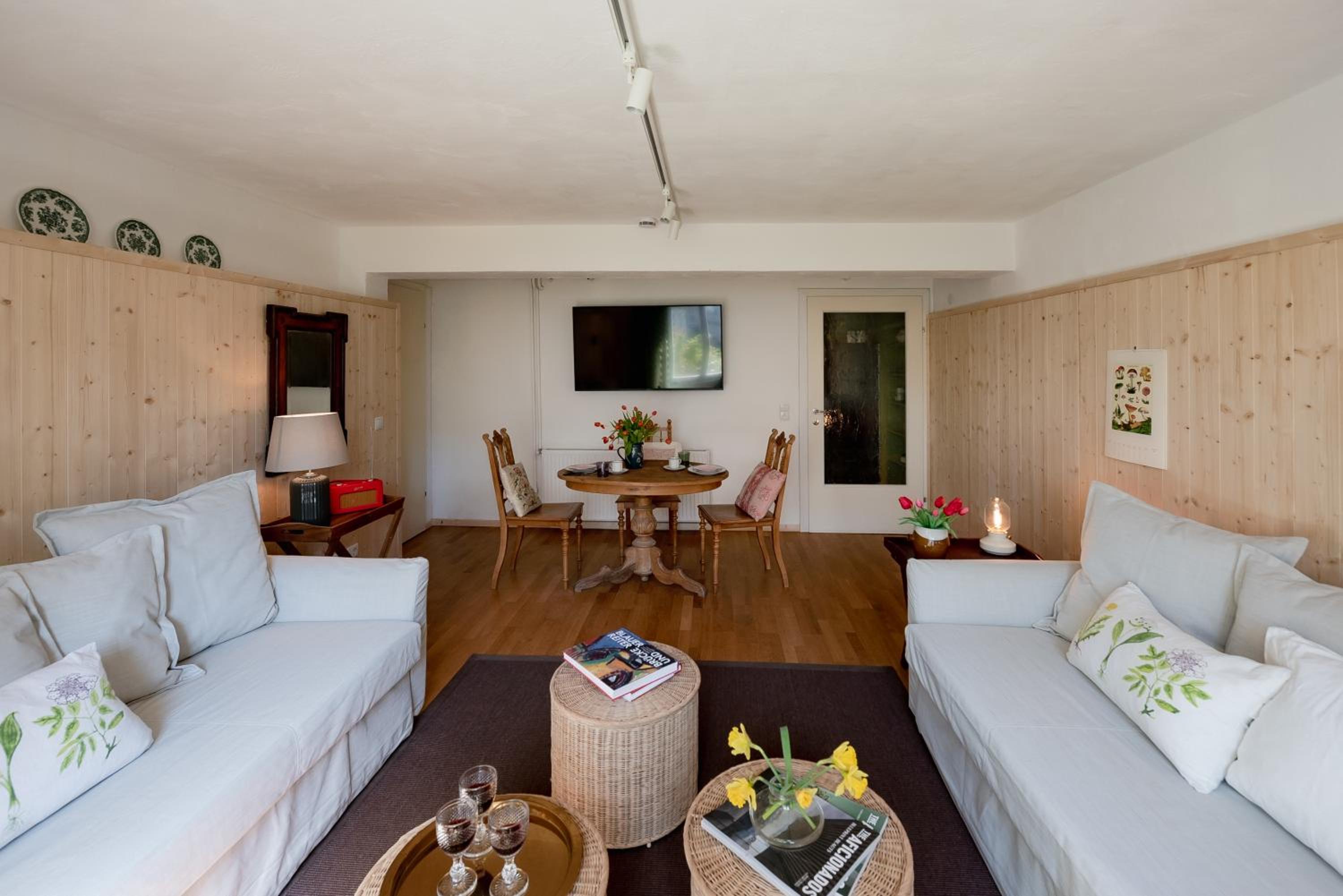 Bodensee Apartments, Sauna, Lake Walks, Free Parking, Self Checkin, Nature Reserve, Restaurants Nearby