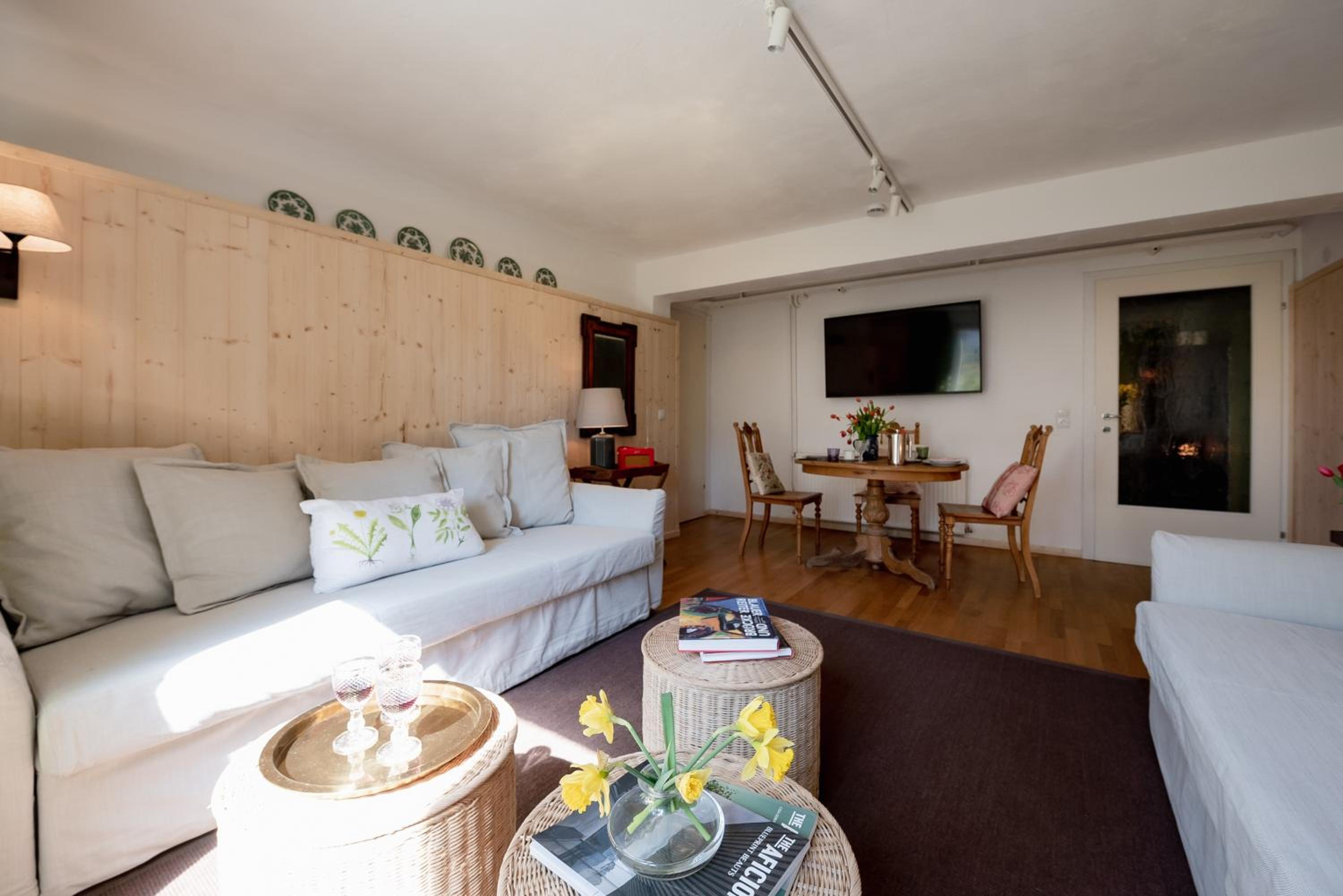 Bodensee Apartments, Sauna, Lake Walks, Free Parking, Self Checkin, Nature Reserve, Restaurants Nearby