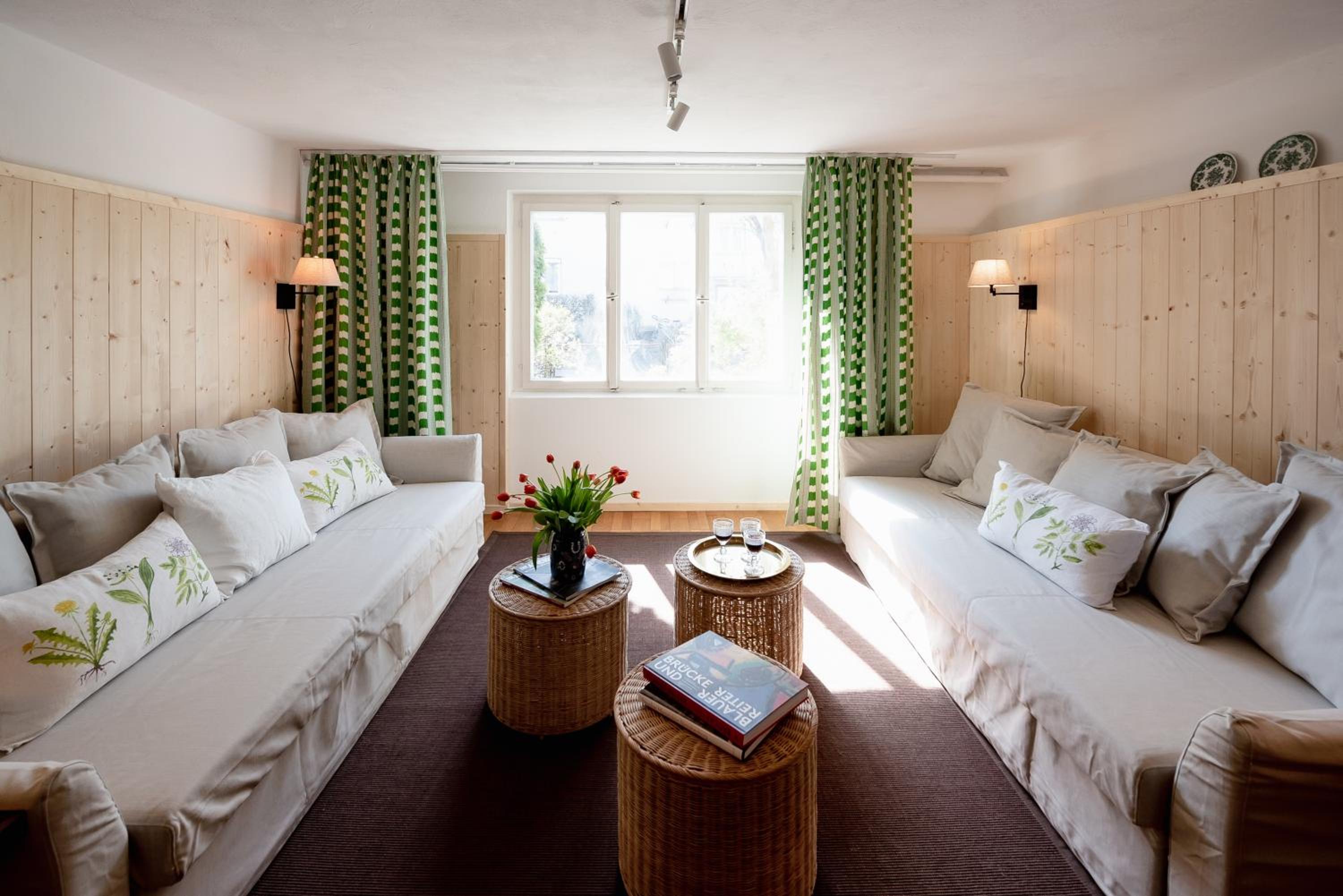 Bodensee Apartments, Sauna, Lake Walks, Free Parking, Self Checkin, Nature Reserve, Restaurants Nearby