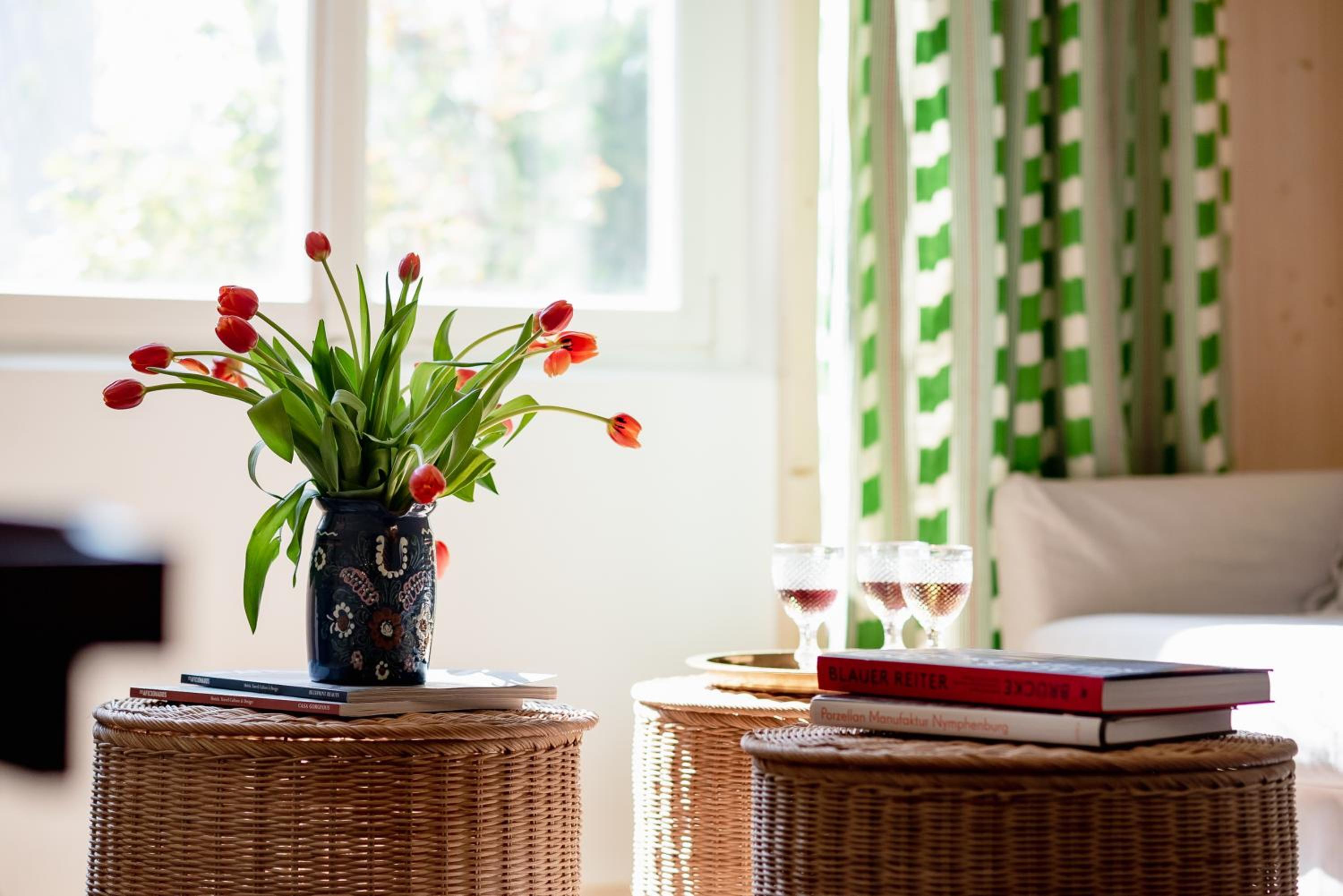 Bodensee Apartments, Sauna, Lake Walks, Free Parking, Self Checkin, Nature Reserve, Restaurants Nearby