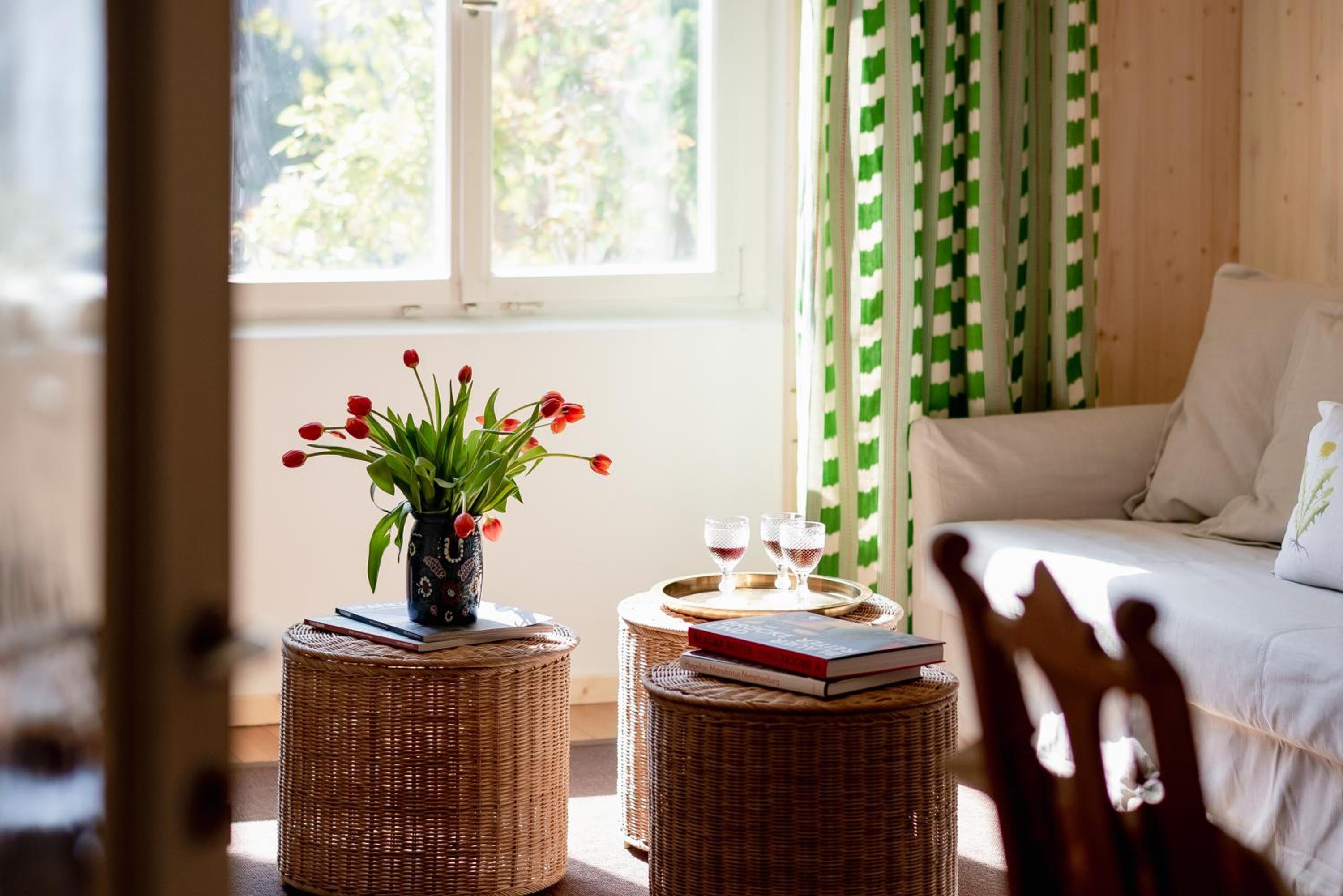 Bodensee Apartments, Sauna, Lake Walks, Free Parking, Self Checkin, Nature Reserve, Restaurants Nearby
