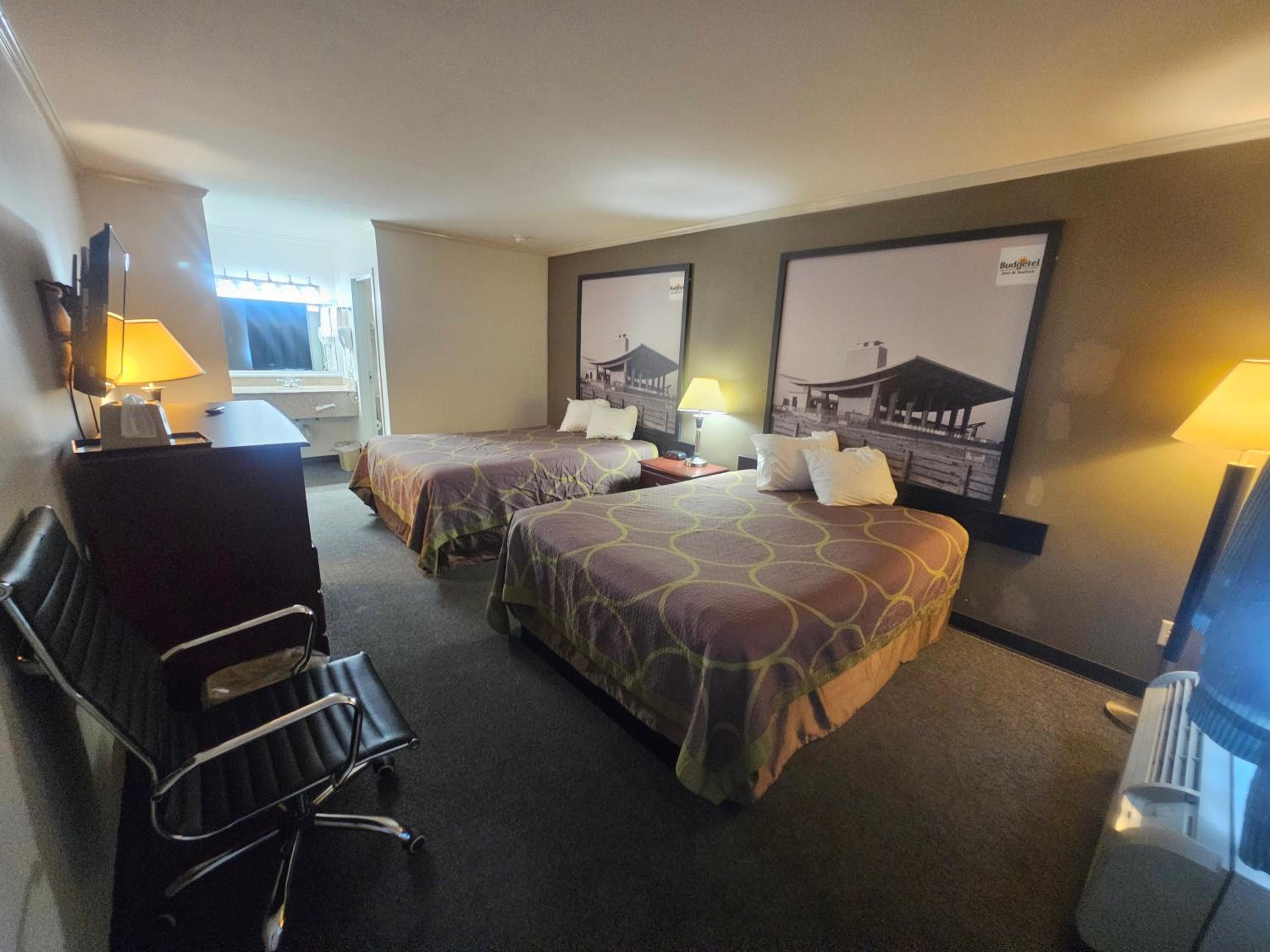 budgetel Inn  Suites - Property Image 14