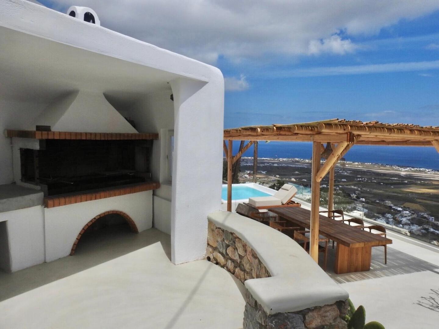 Bluewhite Suites & Villa Santorini photo 5