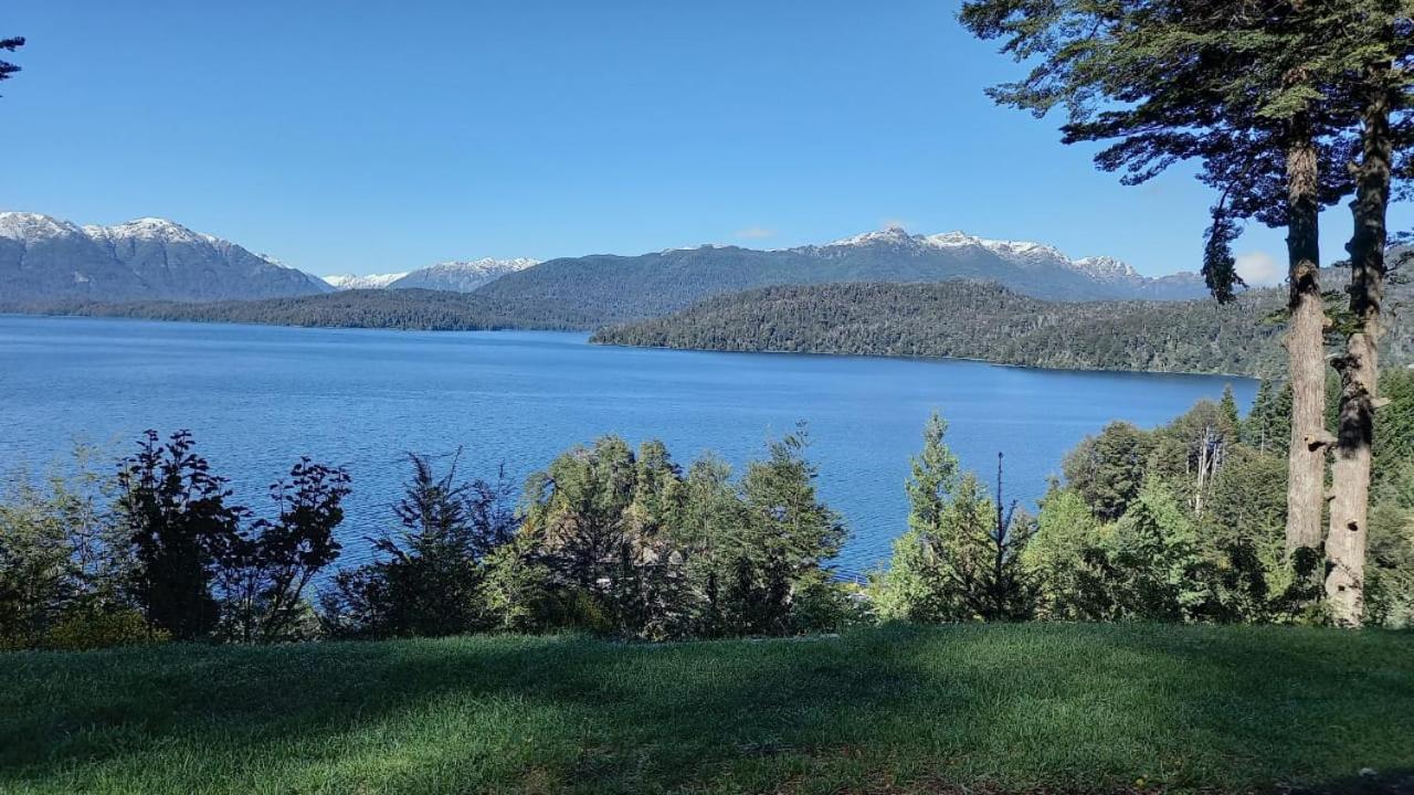 Nanihue Casa de Montaña con vista al Lago