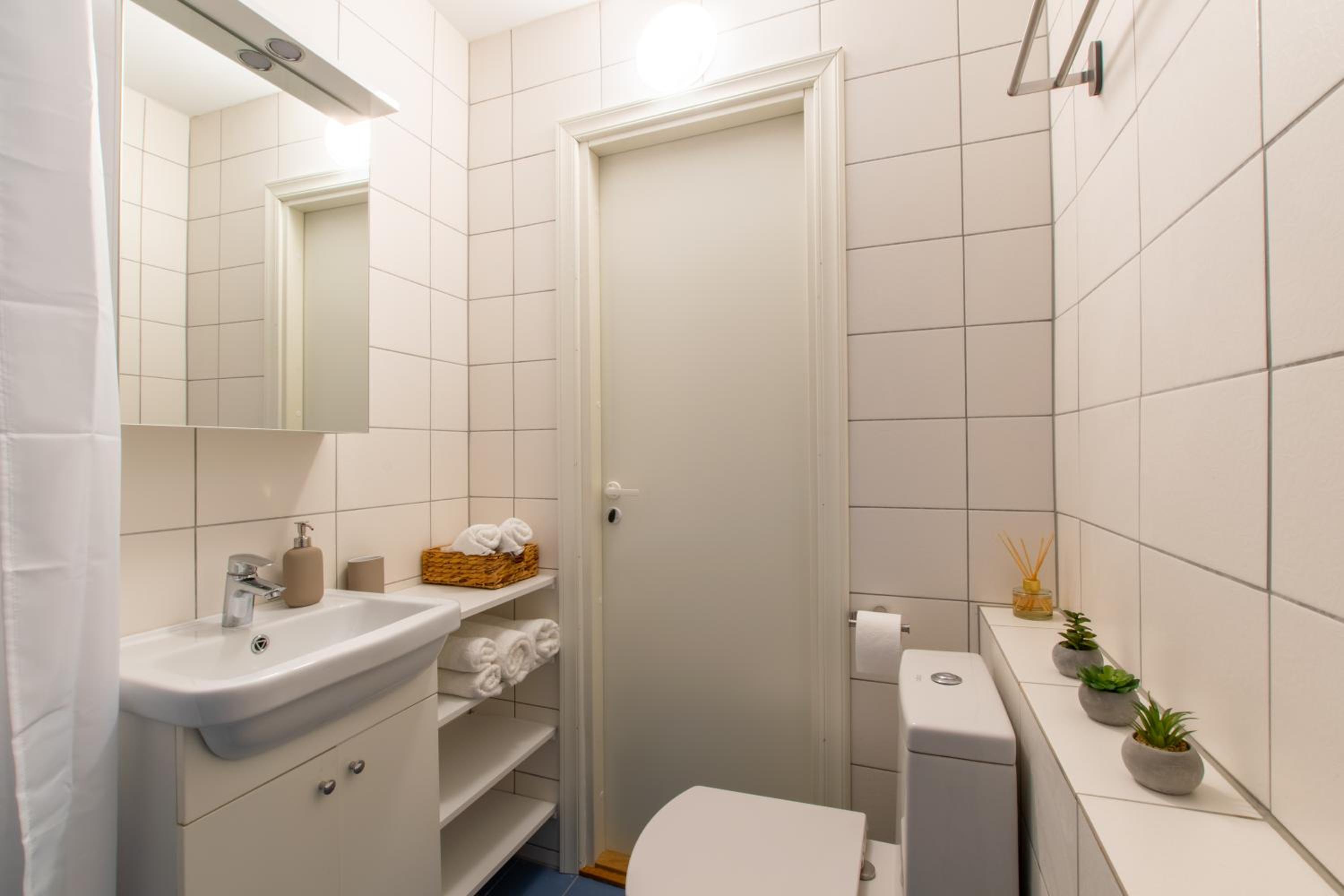 Stylish Central Apartments by Kuus Sõlme