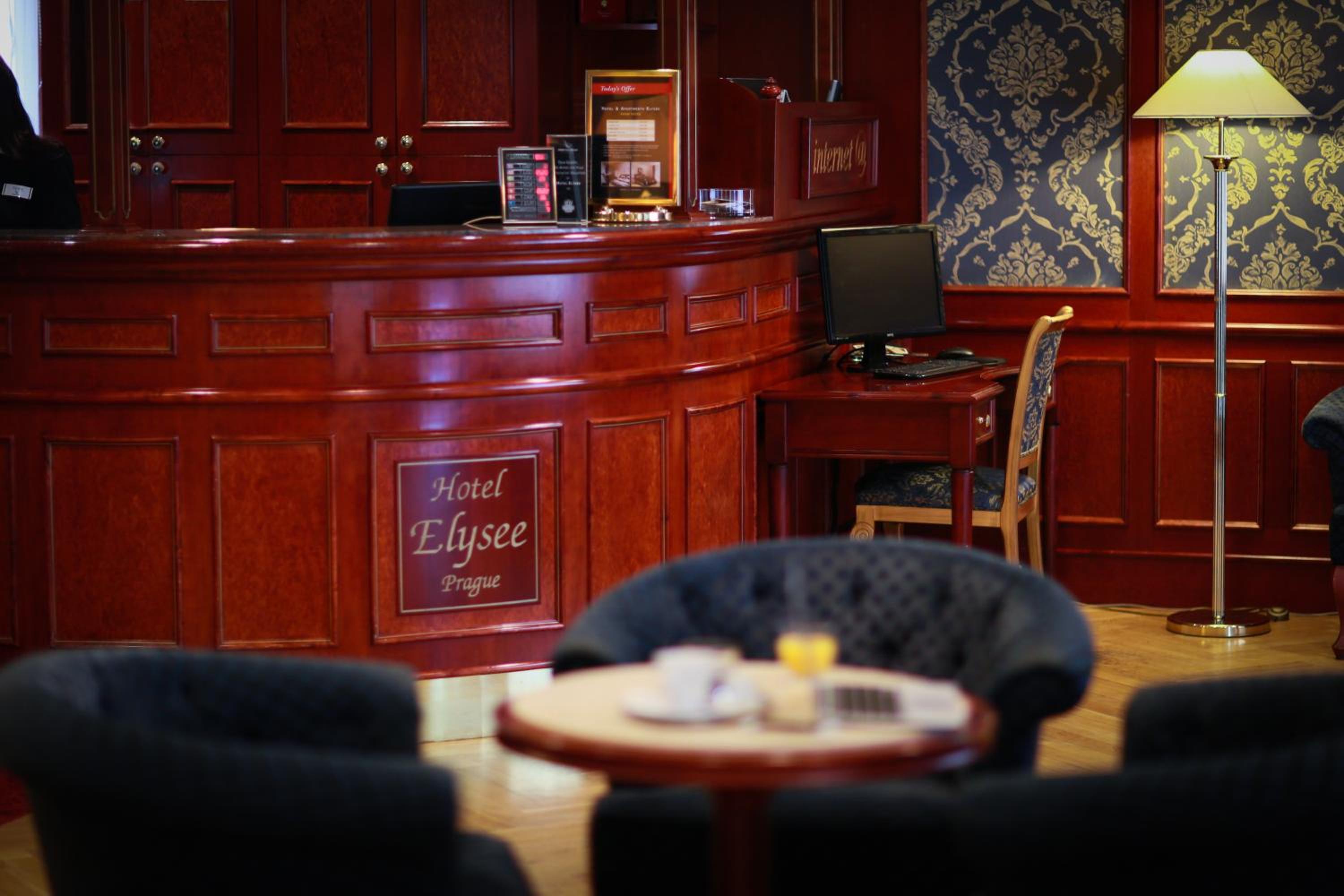 Elysee Hotel photo 30 of 41