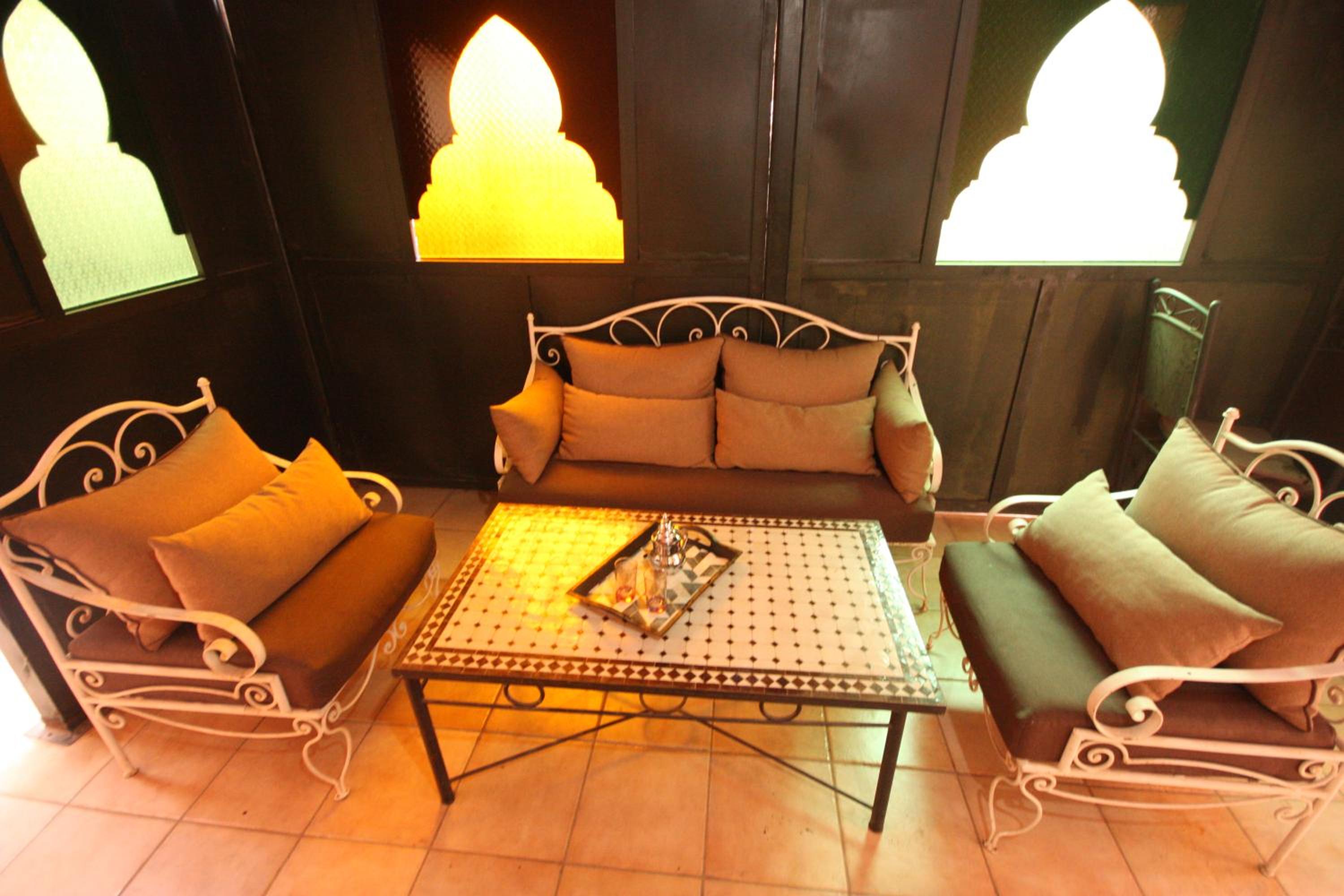 lounge