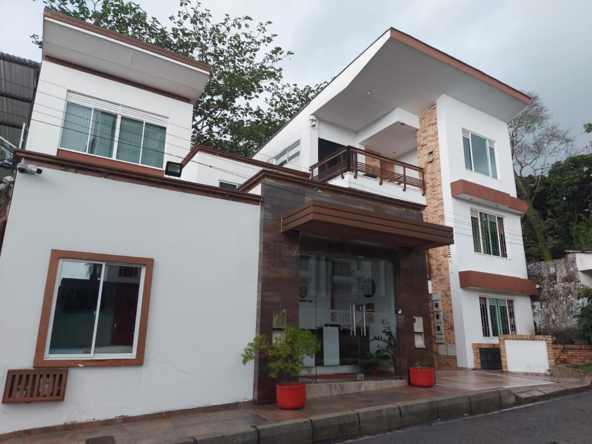 Hotel TREEHOUSE1959 HOTEL - Image 1