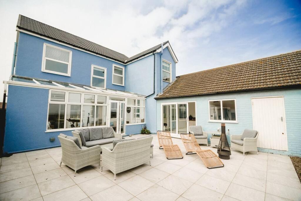 Seaview Beach House view 3