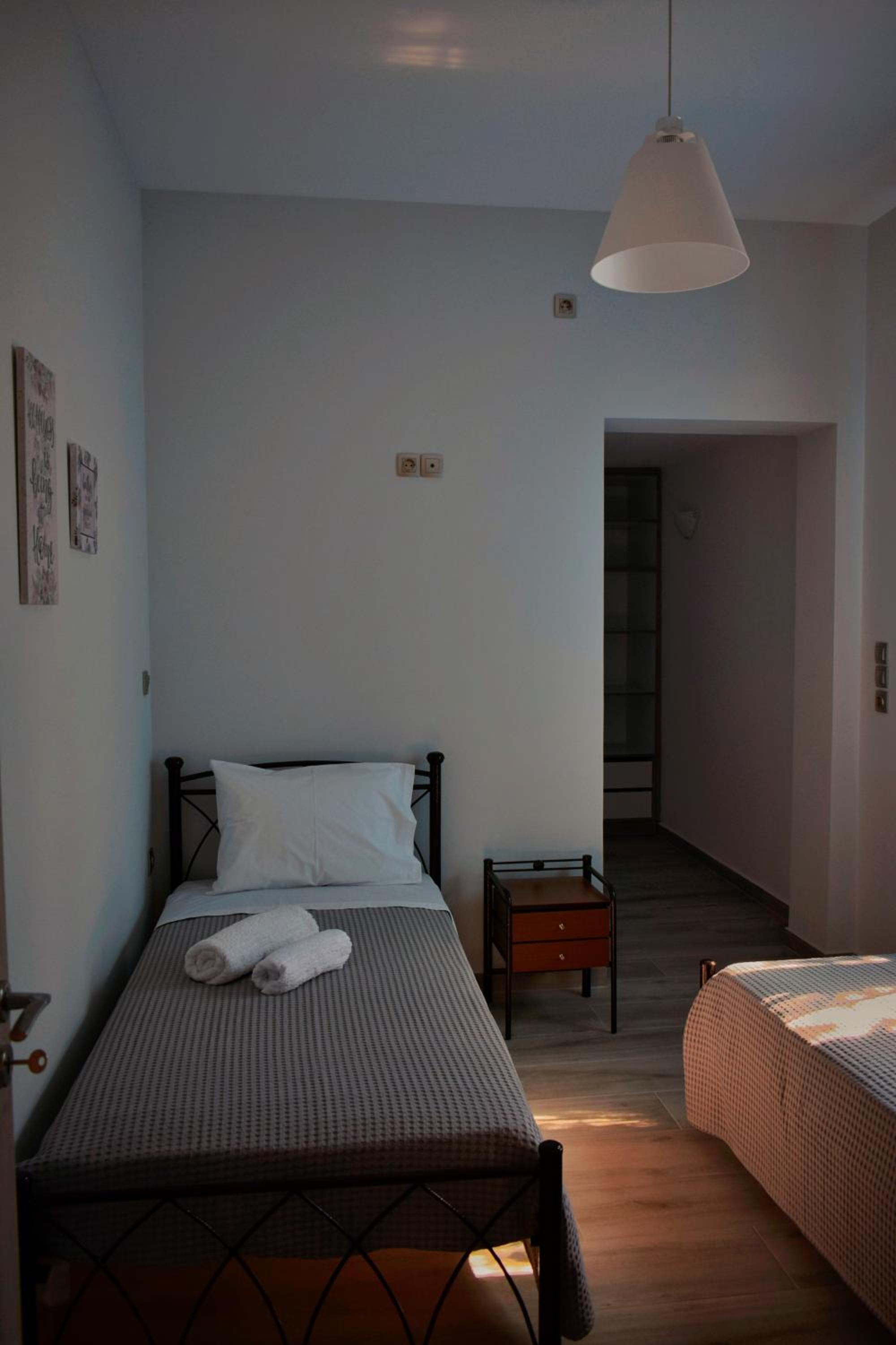 Dolphins House photo 5