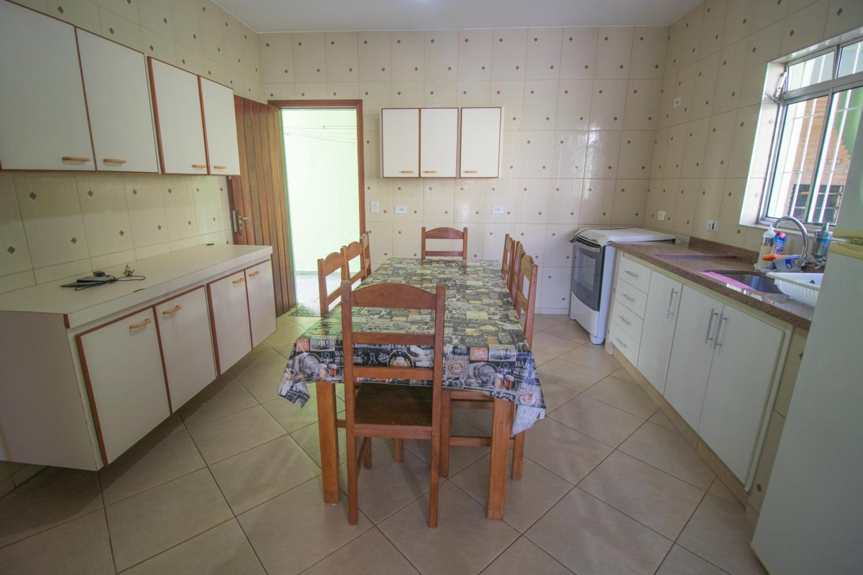 Casa em Ubatuba na Praia Grande para Temporada ALUGO SOMENTE PARA FAMÍLIA!!!