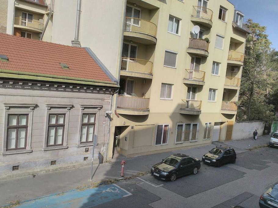 Photo 35