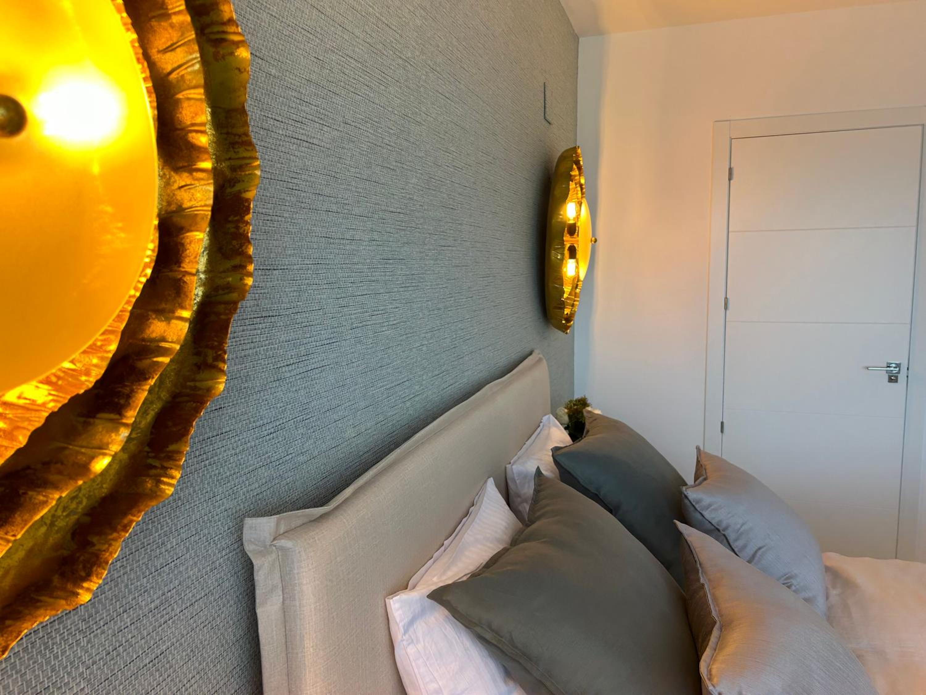 POSIDONIA PUNTA PRIMA - Luxury Seafront Apartments