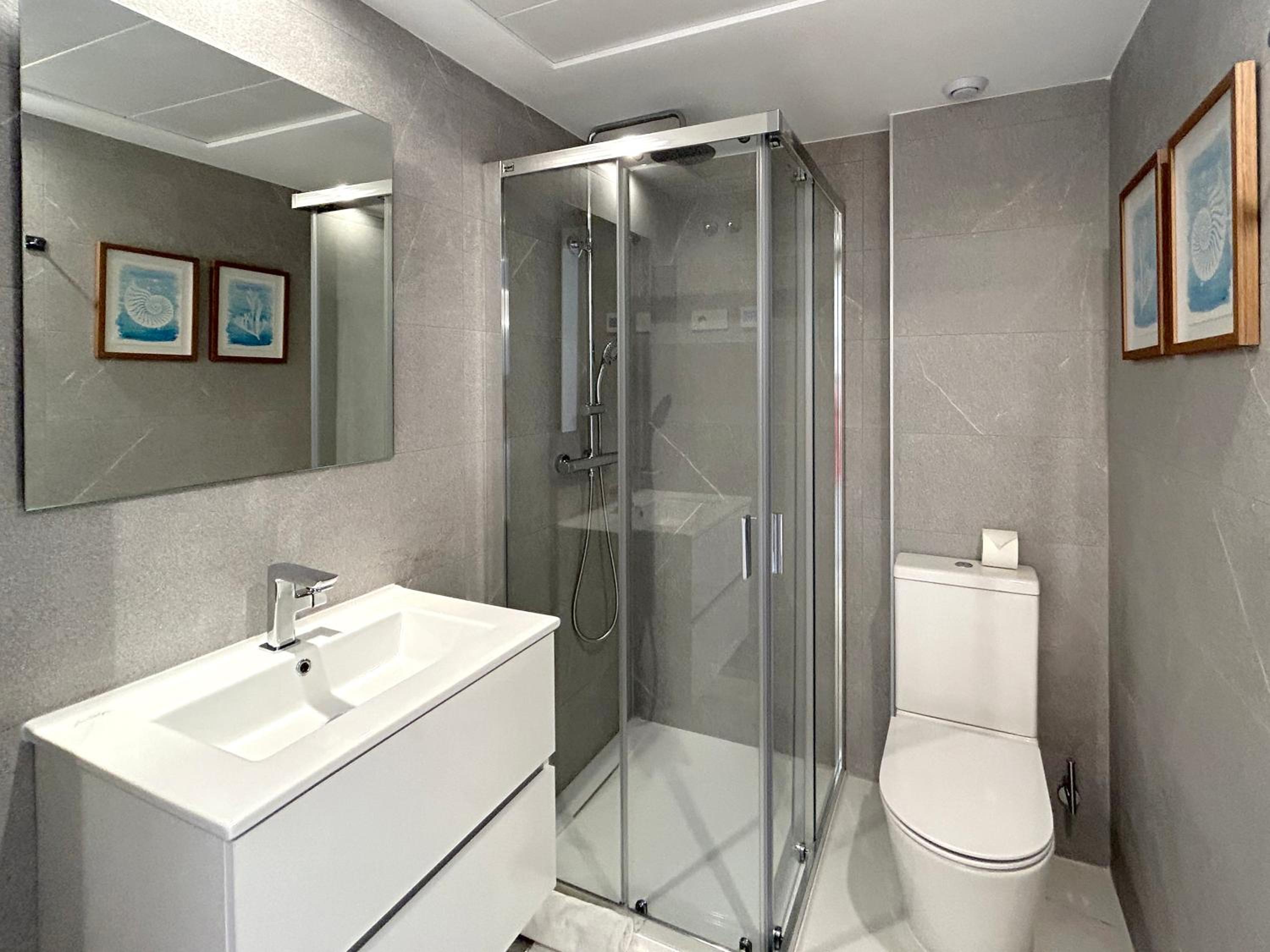 POSIDONIA PUNTA PRIMA - Luxury Seafront Apartments