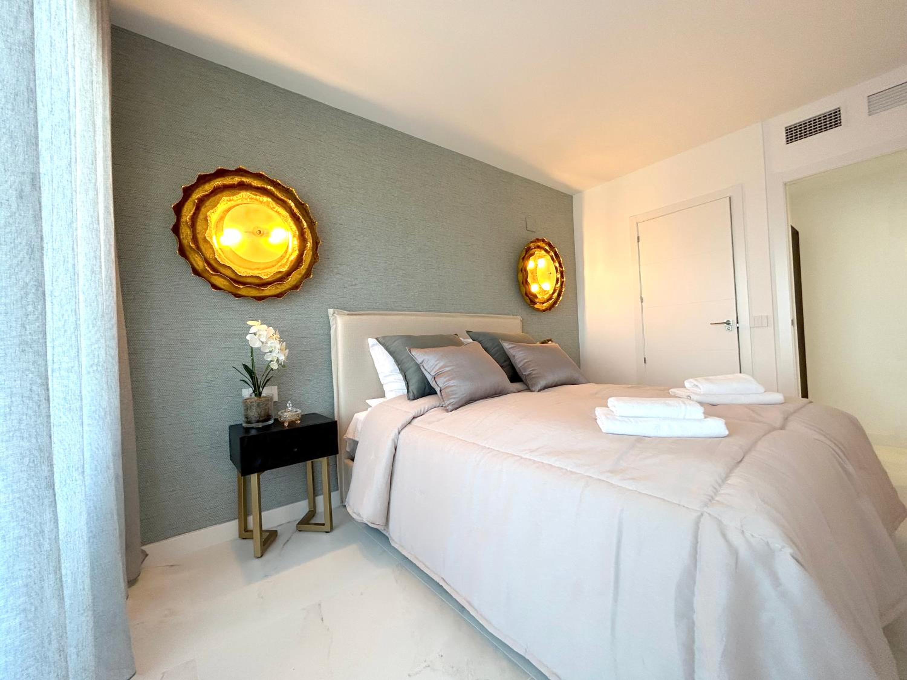 POSIDONIA PUNTA PRIMA - Luxury Seafront Apartments
