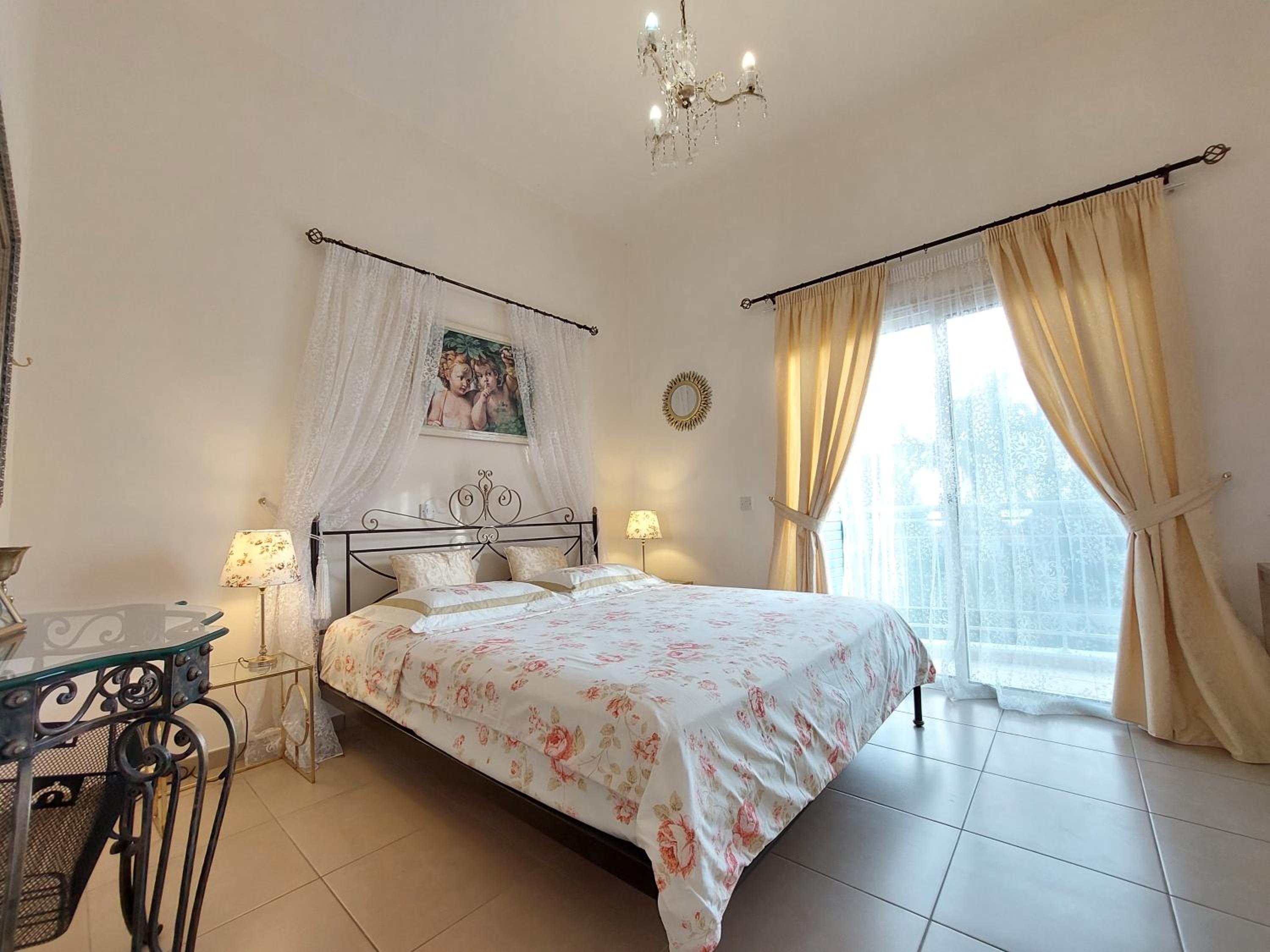 Latchi bay Evergreen villa resort