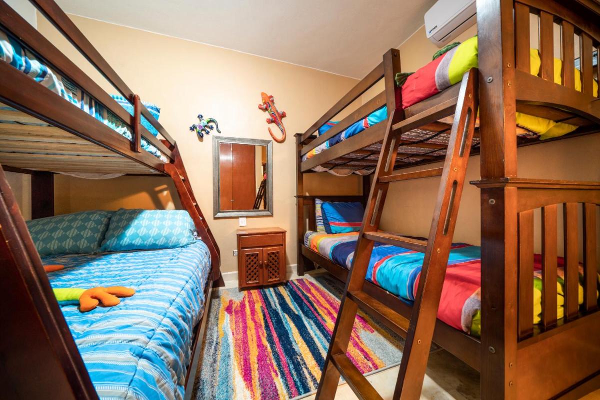 Condo Rana Loca - Only 5 Min Walk to Beach - At, Playacar, Chac Ha Condos view 4