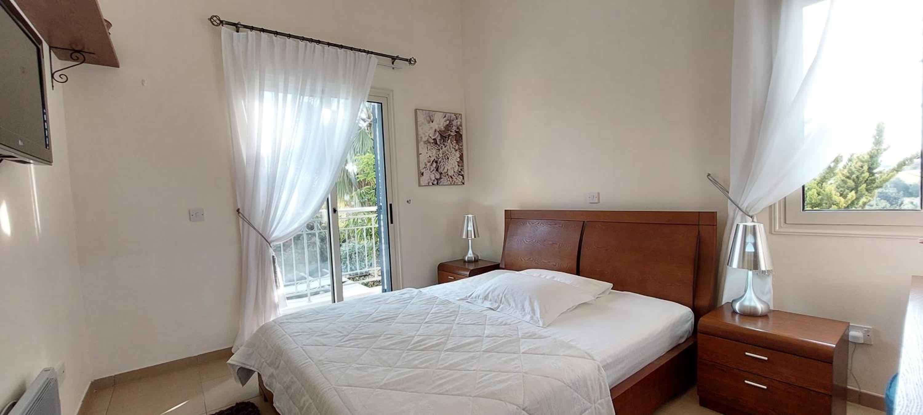 Latchi bay Evergreen villa resort
