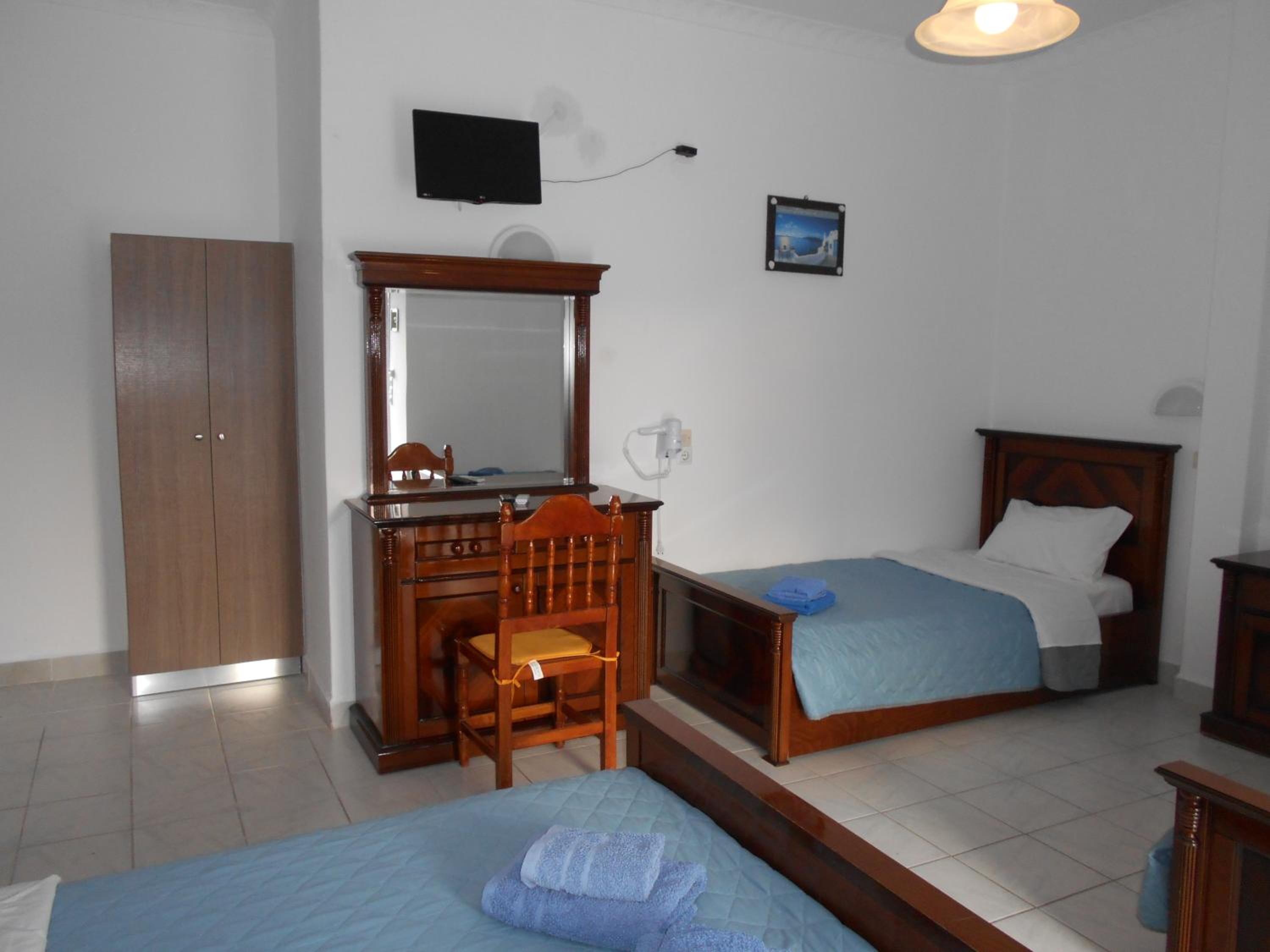 Studios Apartments Kapetanios
