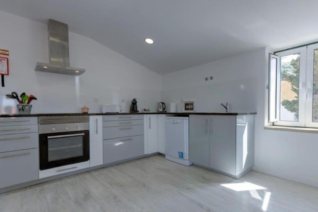 Sesimbra Loft view 4