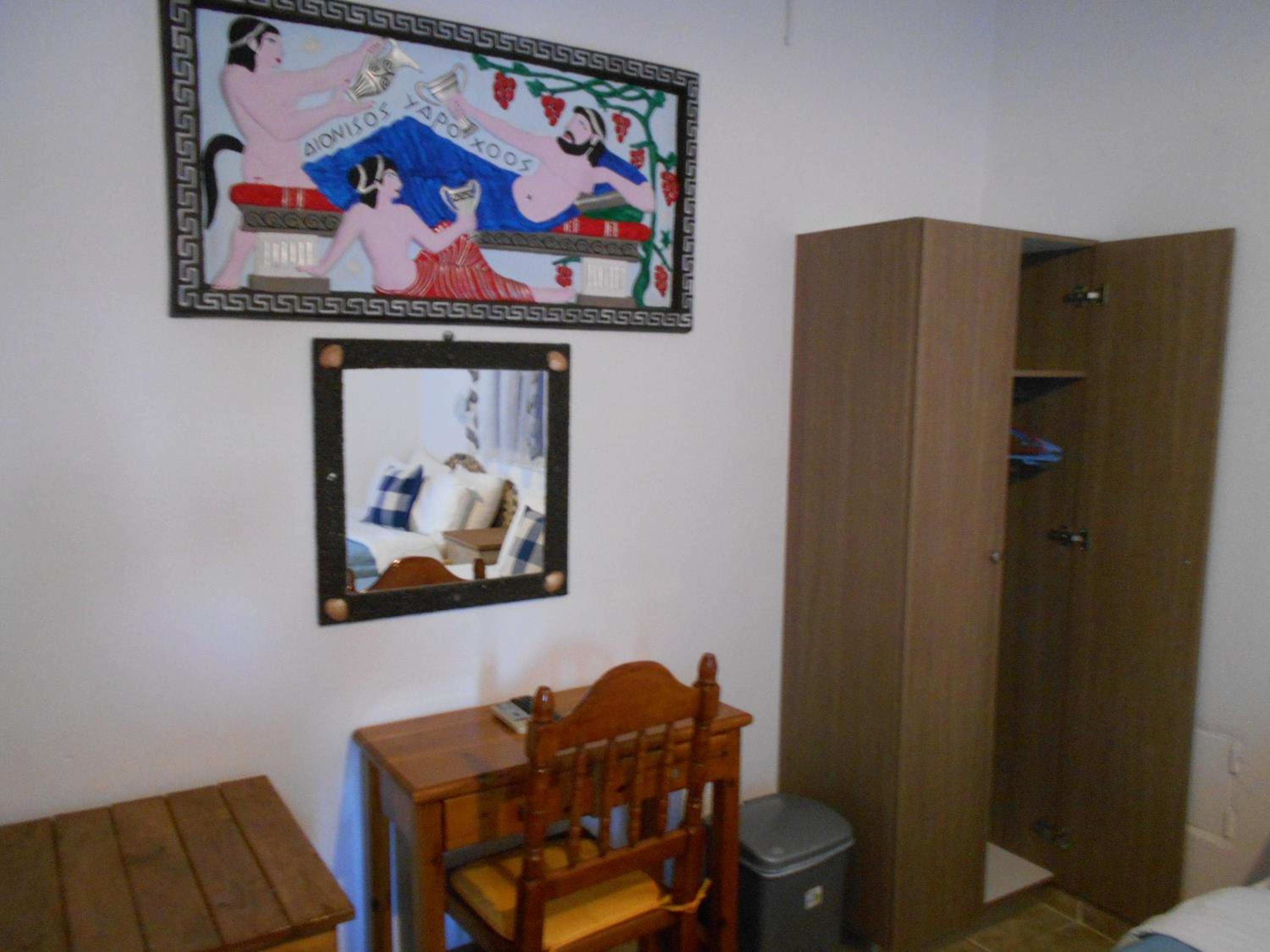 Studios Apartments Kapetanios