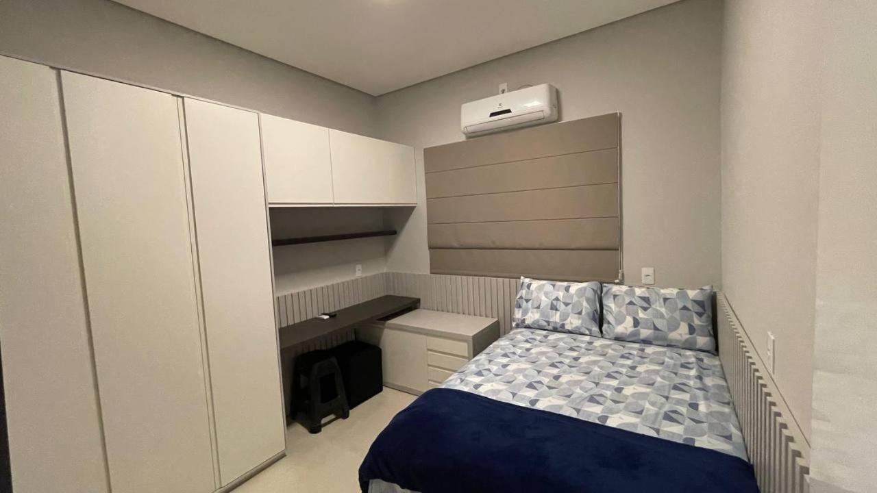 Casa com piscina 1 Quarto
