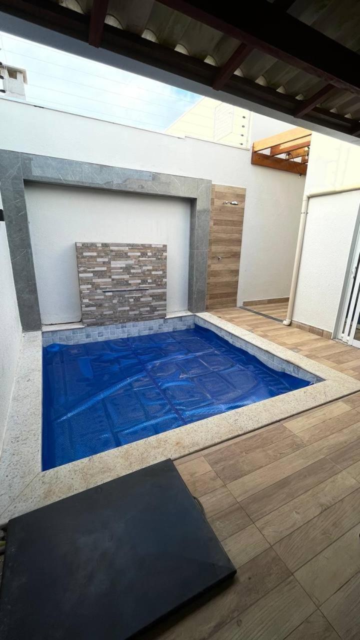 Casa com piscina 1 Quarto