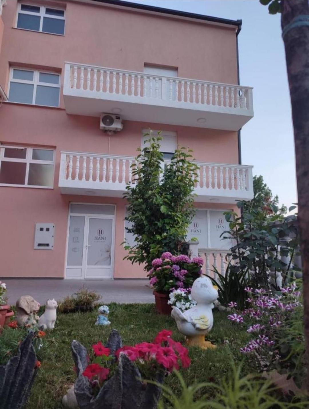 Apartmani Hani view 2