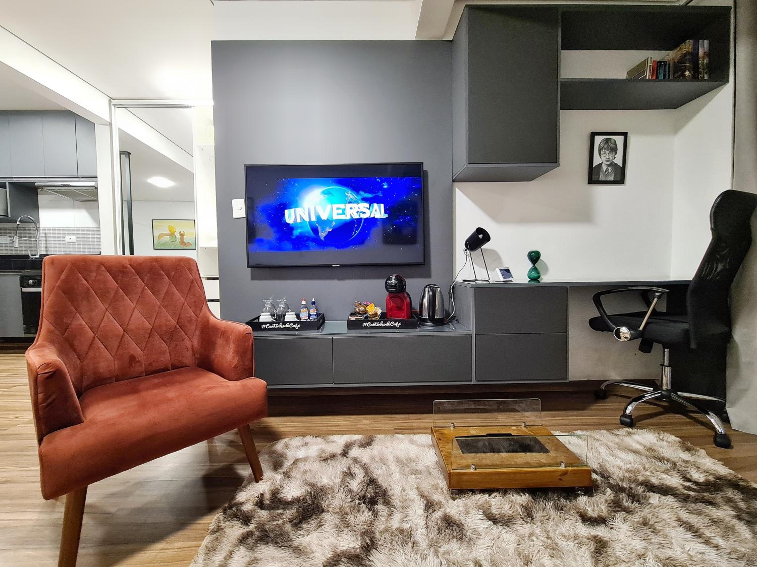 Loft Cama King 3 min do centrinho by HospedaHost