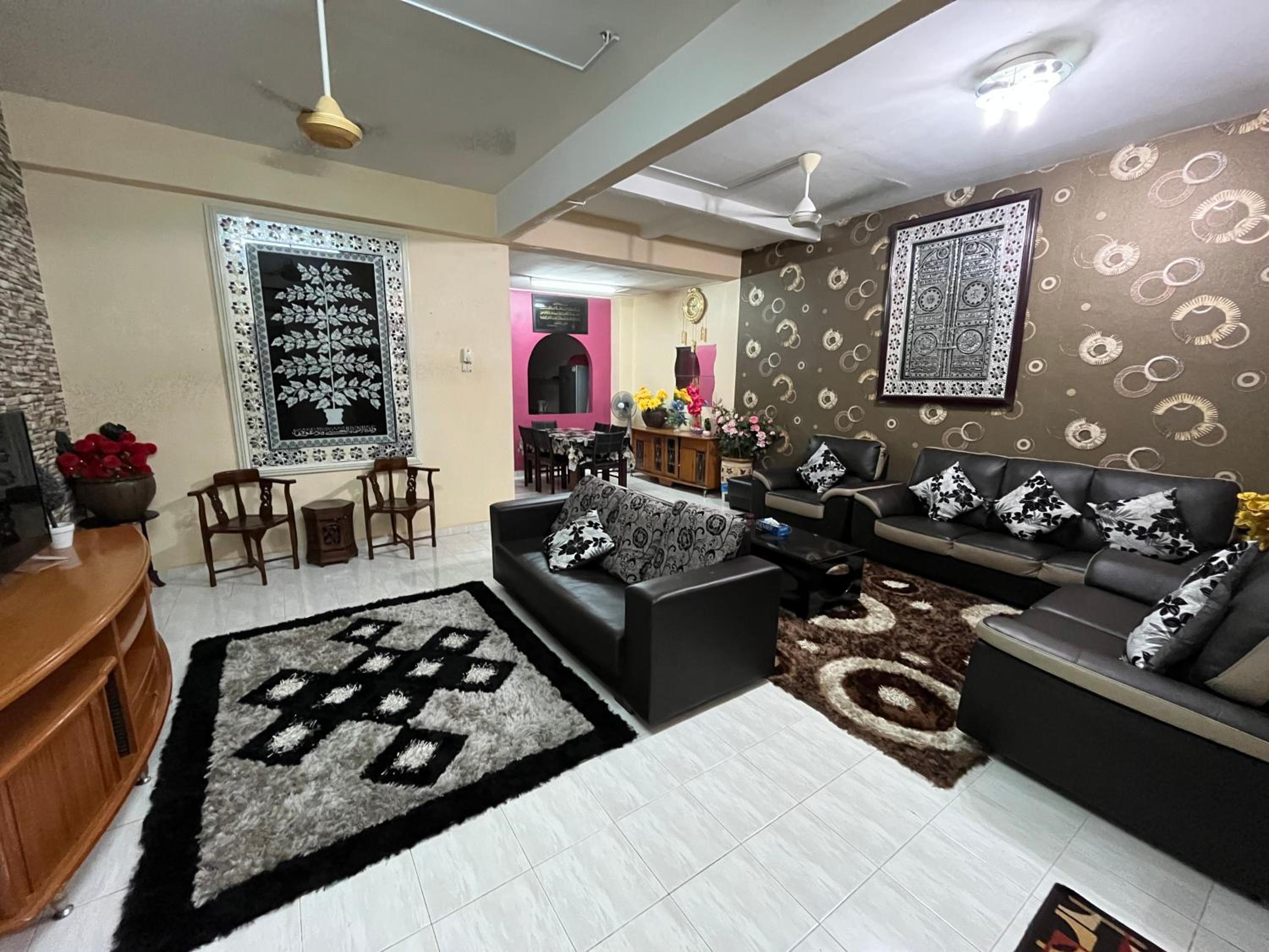 NAJIHAH HOMESTAY