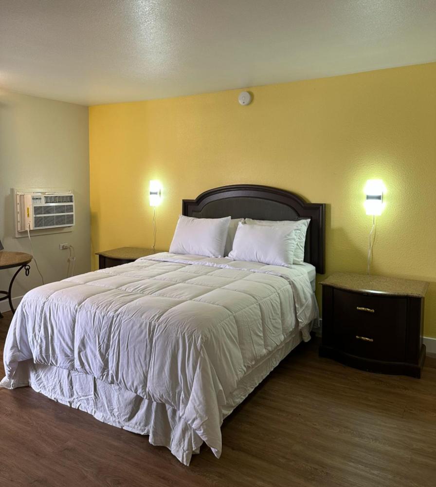 Moapa Motel view 5