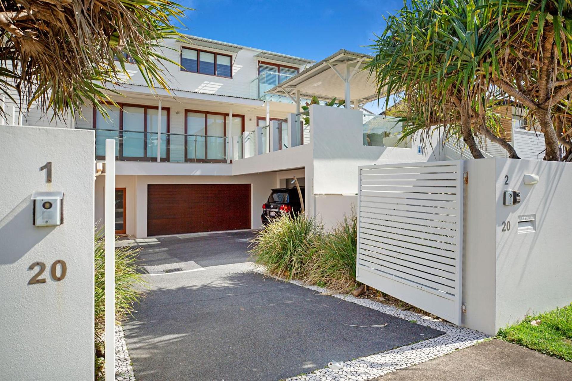 2 20 Kingfisher Dr Peregian Beach