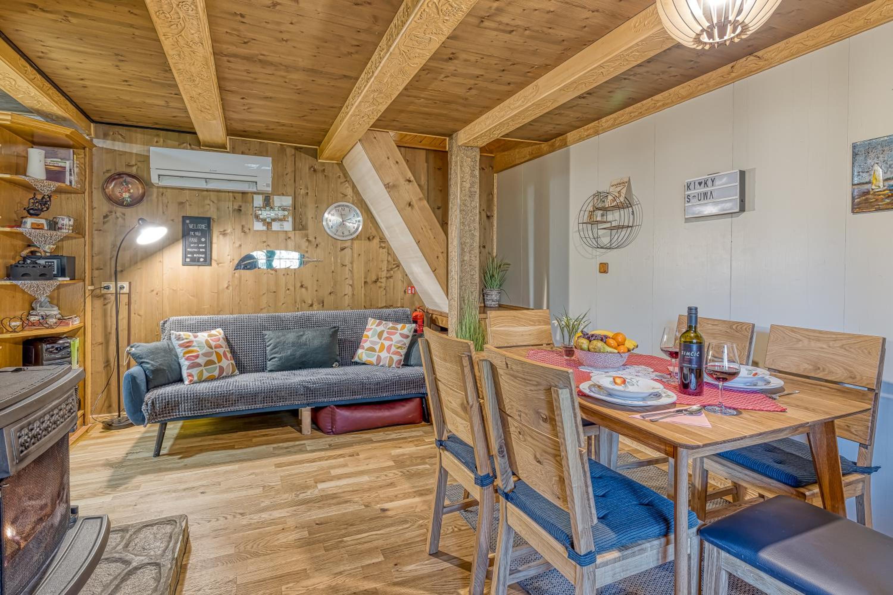 Fani's Riverside Cottage - Happy Rentals view 5